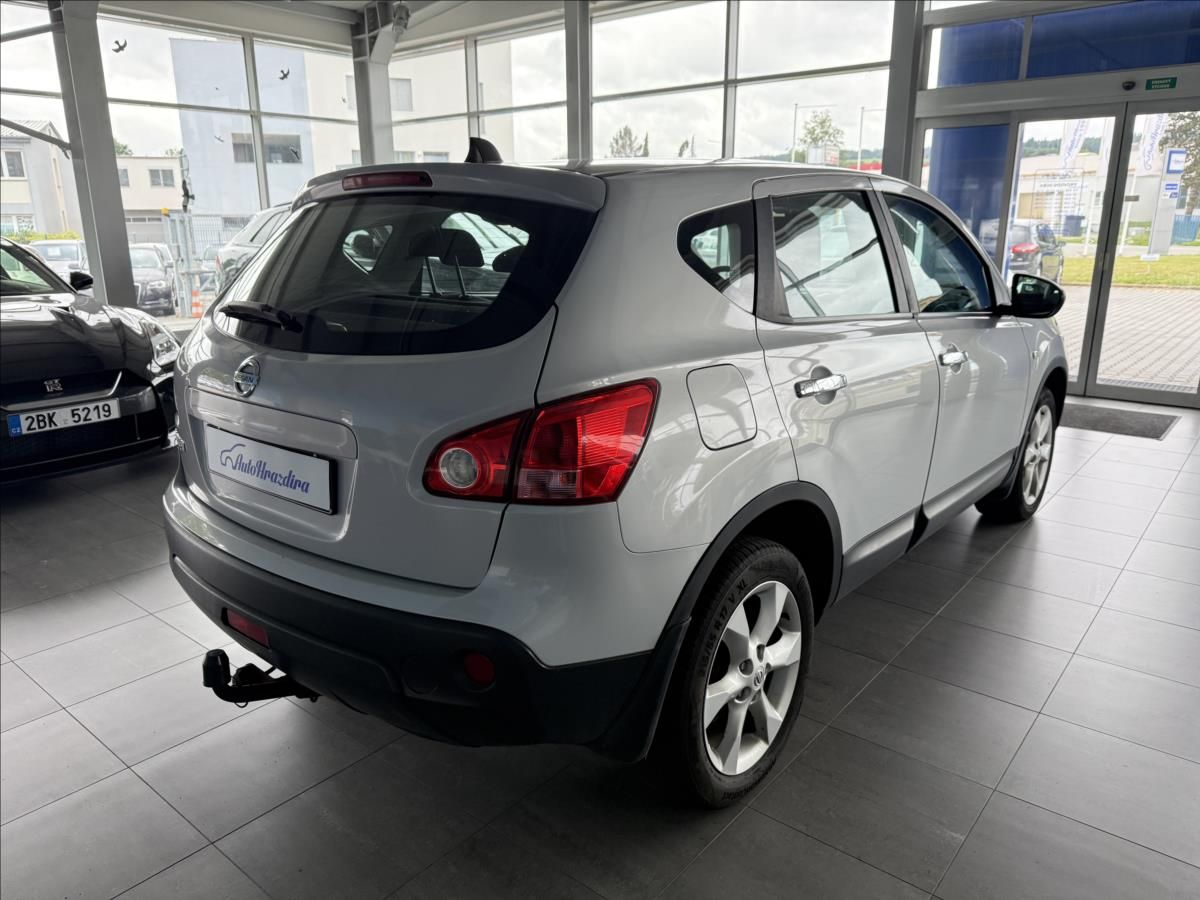 Nissan Qashqai, 2,0   dCi,4X4,TAŽNÉ,SERVISKA,Č - fotka 6