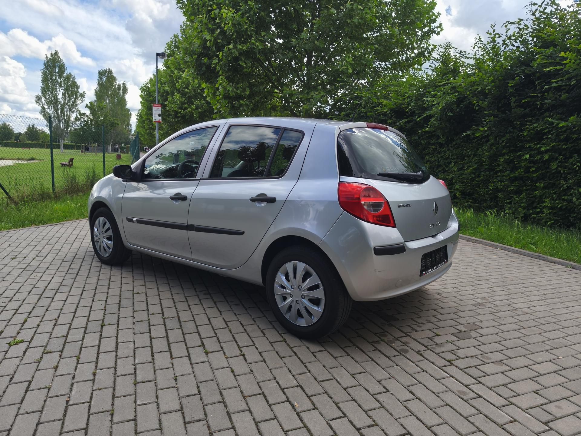 Renault Clio, 1.2 confort- nové rozvody - fotka 6