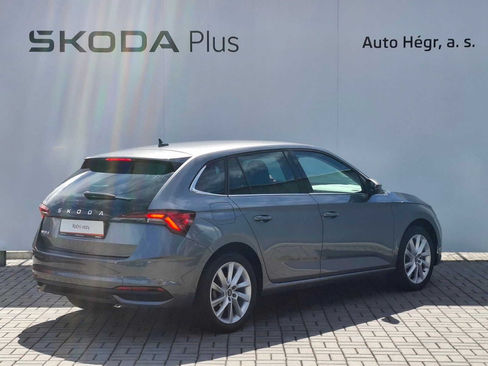 Škoda Scala, 1.5 TSI 110kW Top Selection - fotka 2