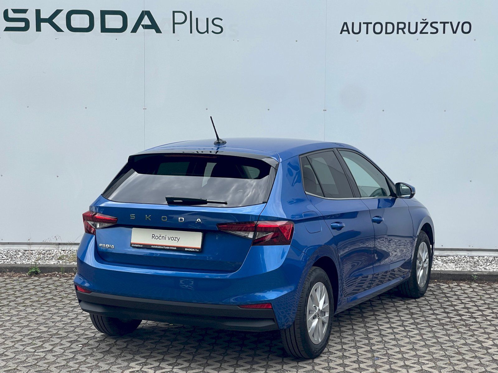 Škoda Fabia, DSG 1.0 TSi / 85 kW Top Select - fotka 2