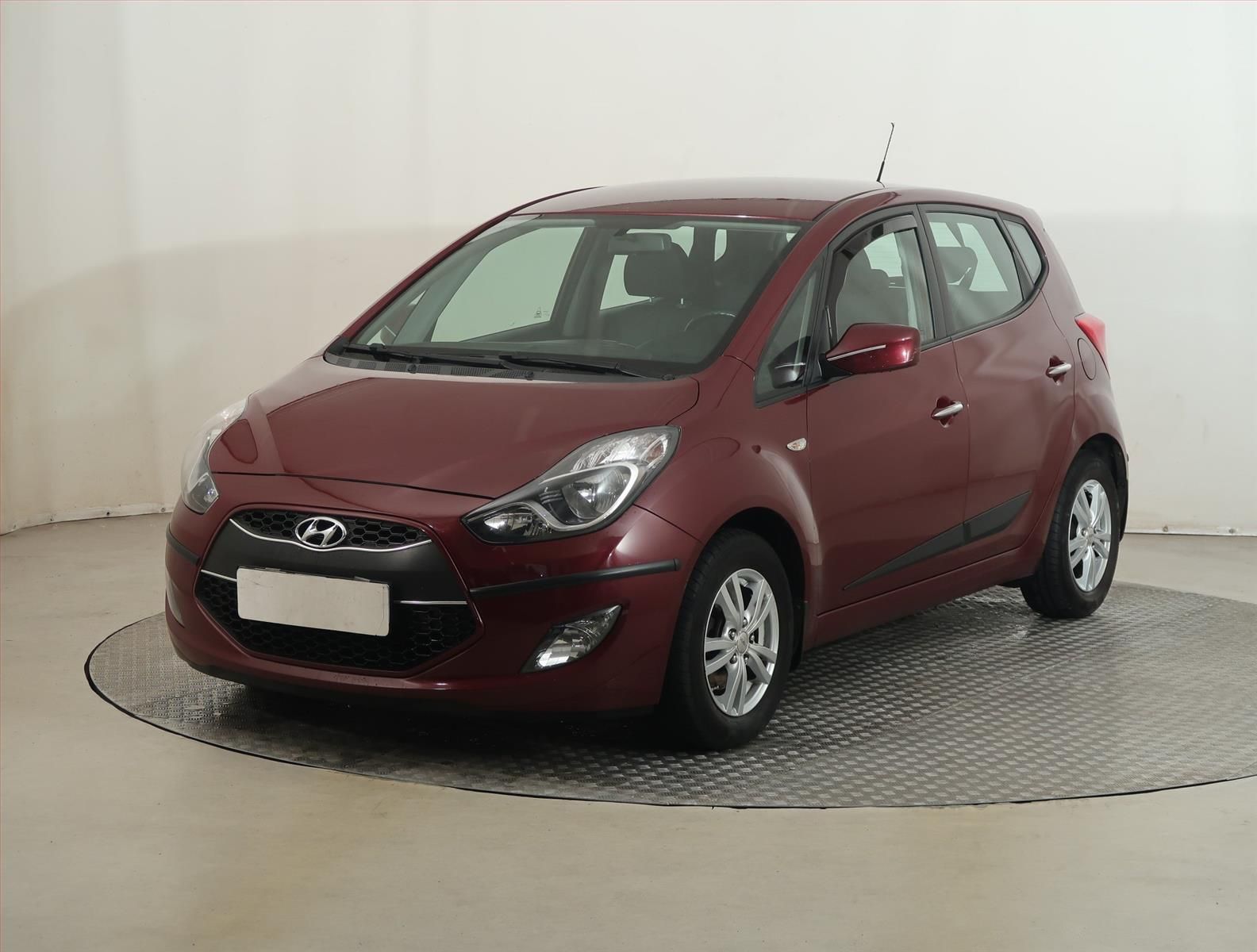 Hyundai ix20, 1.4 CVVT - fotka 2