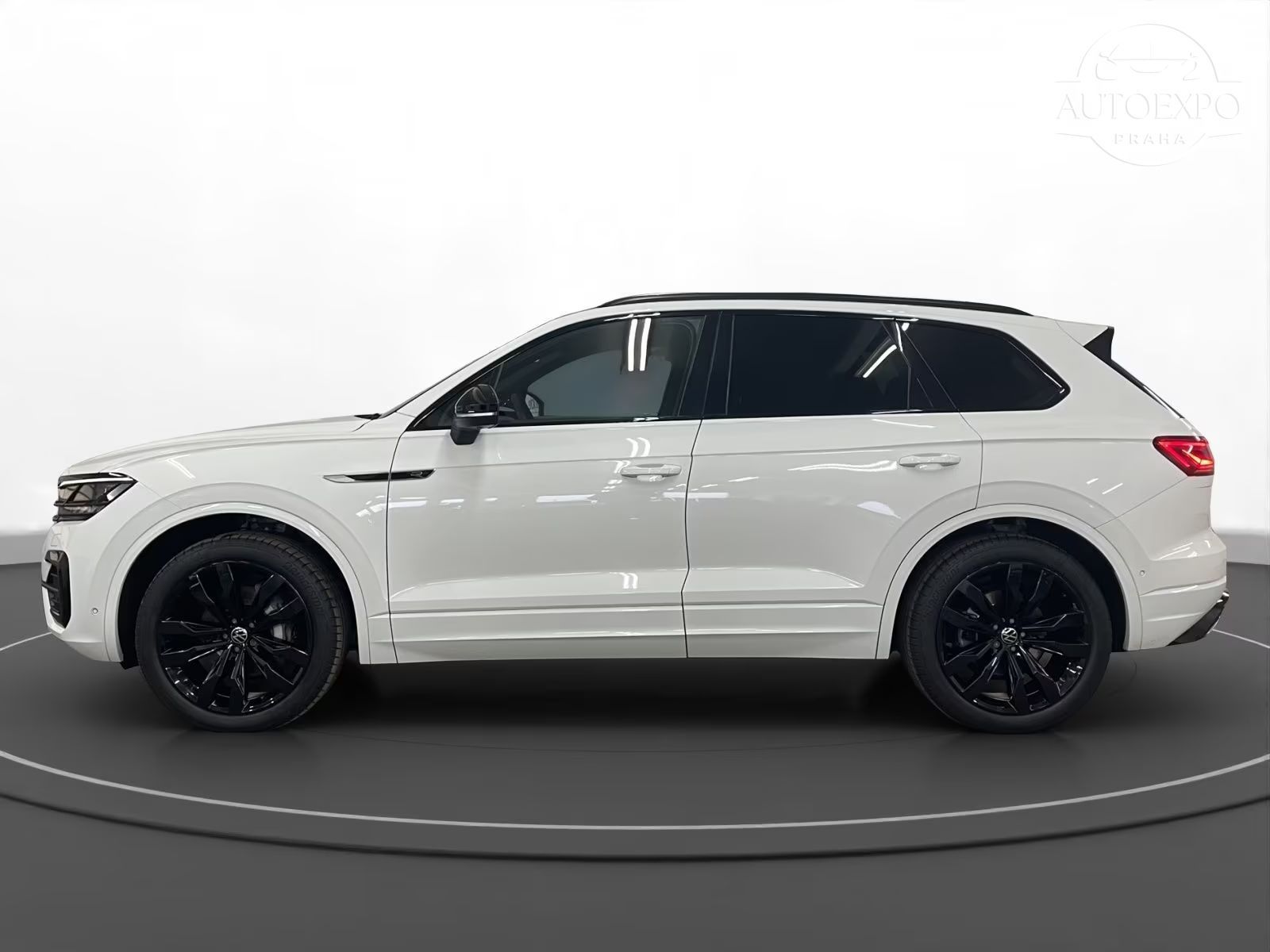 Volkswagen Touareg, 3.0 TDI 4M R-Line*Pano*Matrix* - fotka 5