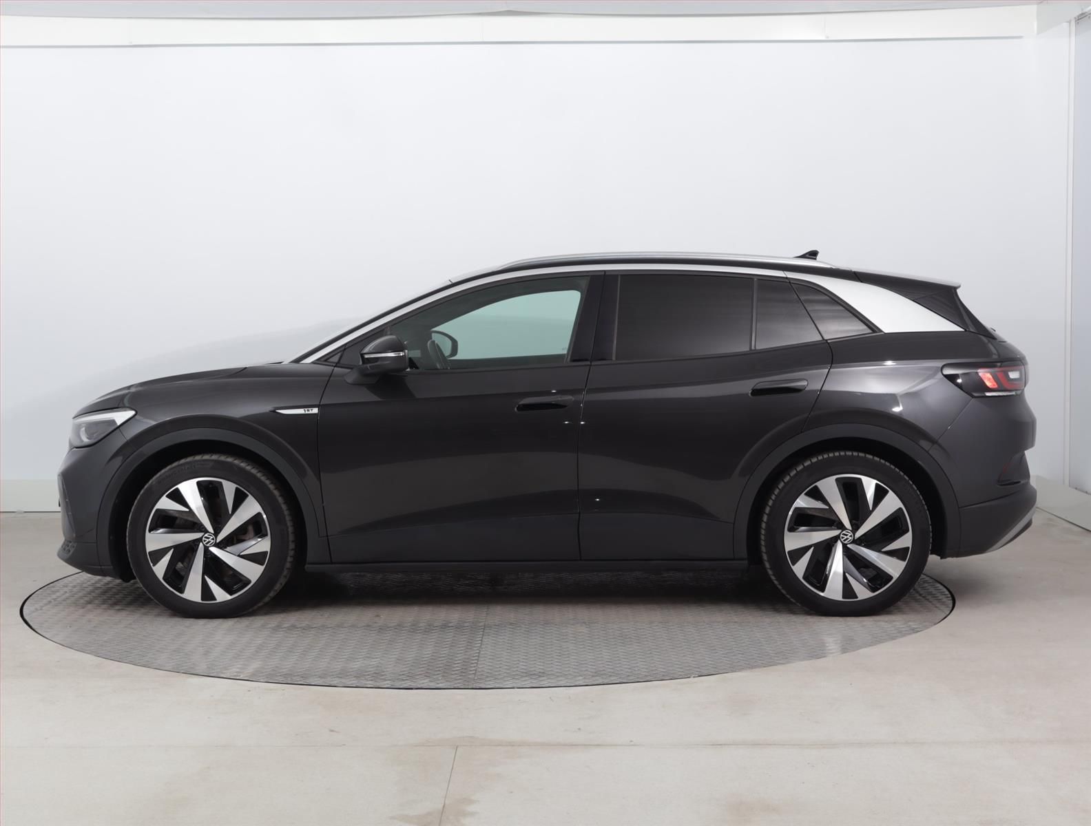 Volkswagen ID.4, 1st (82 kWh), SoH 92% - fotka 3