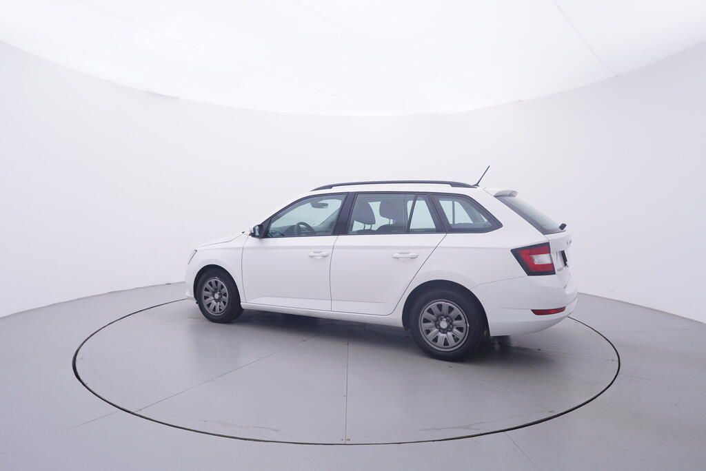 Škoda Fabia, Tour 1.0 TSI 70 kW - fotka 3