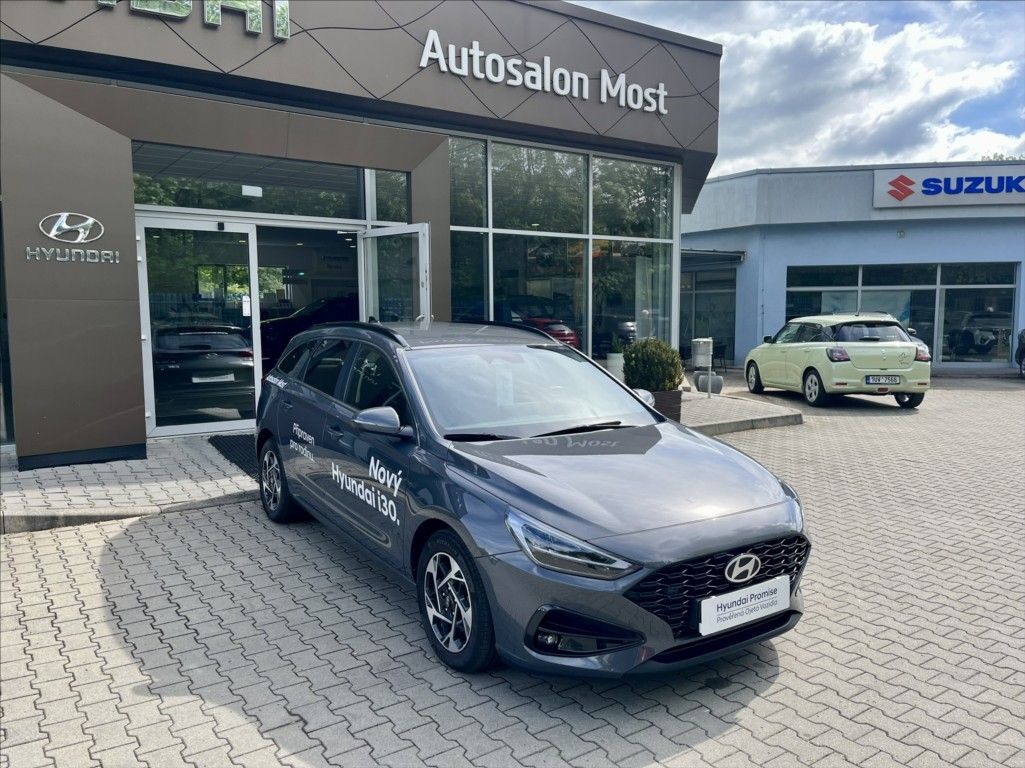 Hyundai i30, 1,5 T-GDi kombi  Style - fotka 3