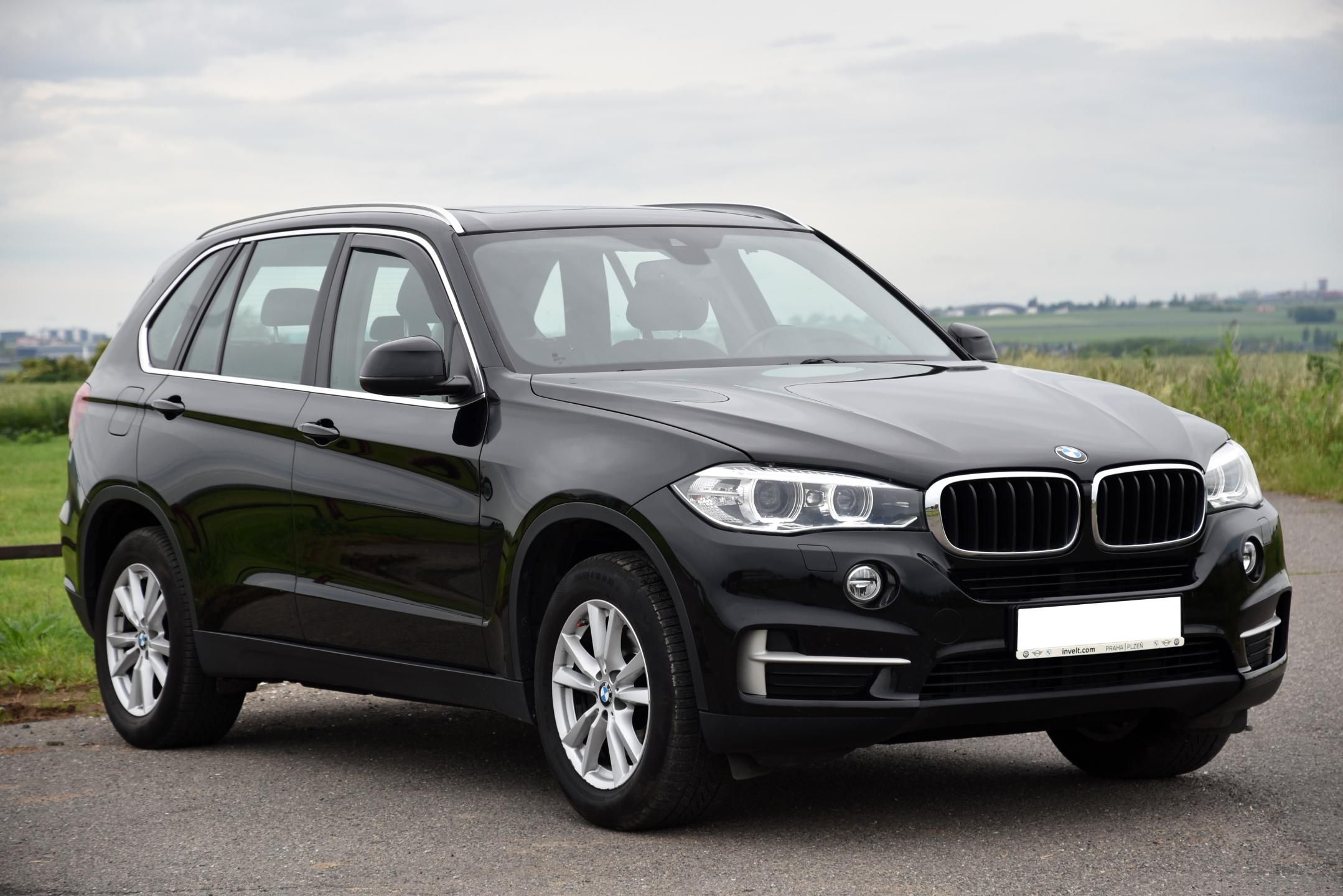 BMW X5, xDrive35i,XENON,VÝHŘEV,PANORAM - fotka 6