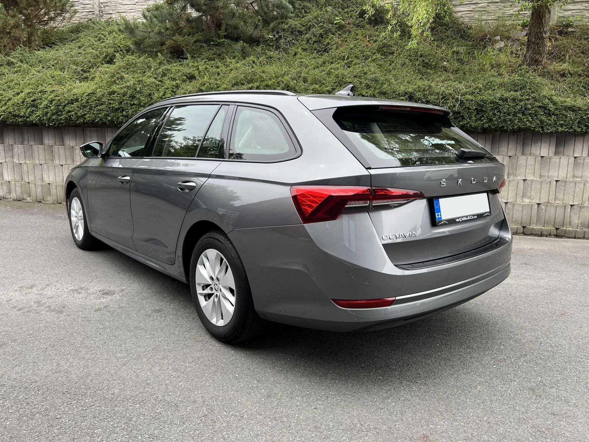 Škoda Octavia, combi 2.0 TDi 85 kW - fotka 5