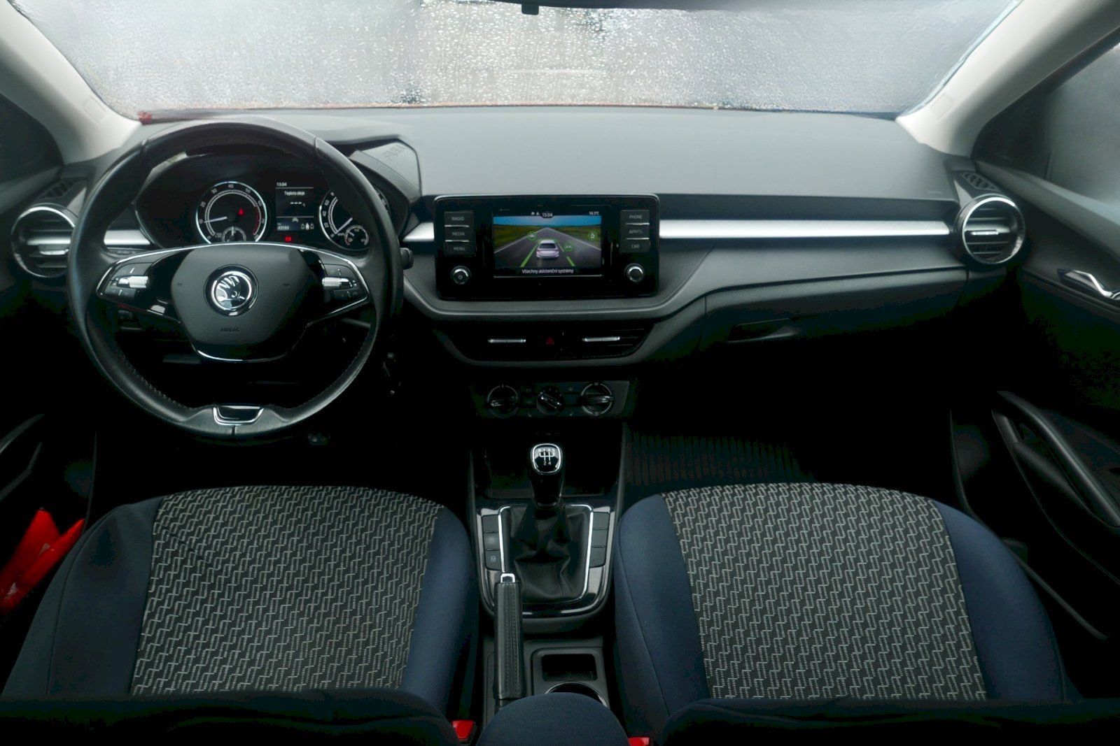Škoda Fabia, 1.0 TSI 70 kW M5° Ambition - fotka 5