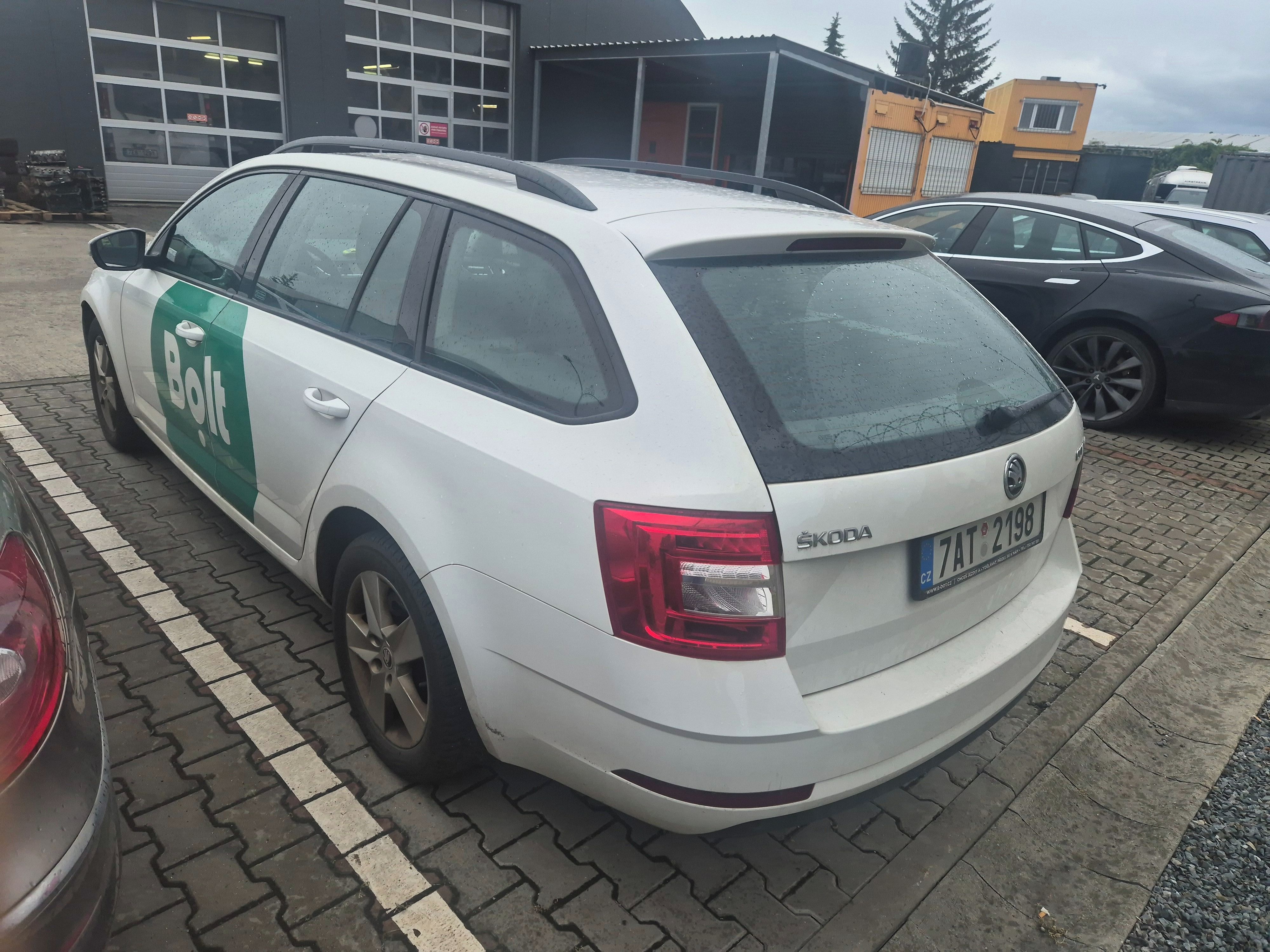 Škoda Octavia, Octavia 1.6 tdi - fotka 3