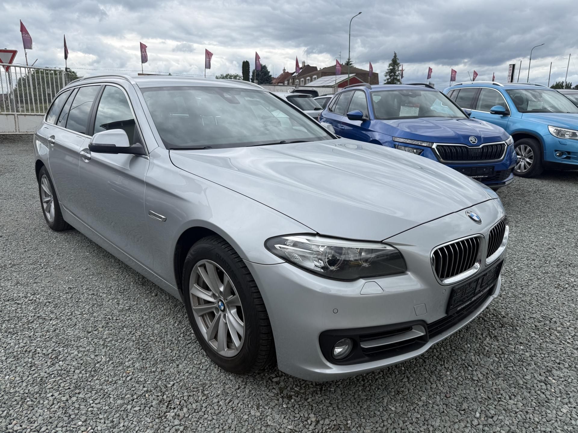 BMW Řada 5, 518d Luxury Line