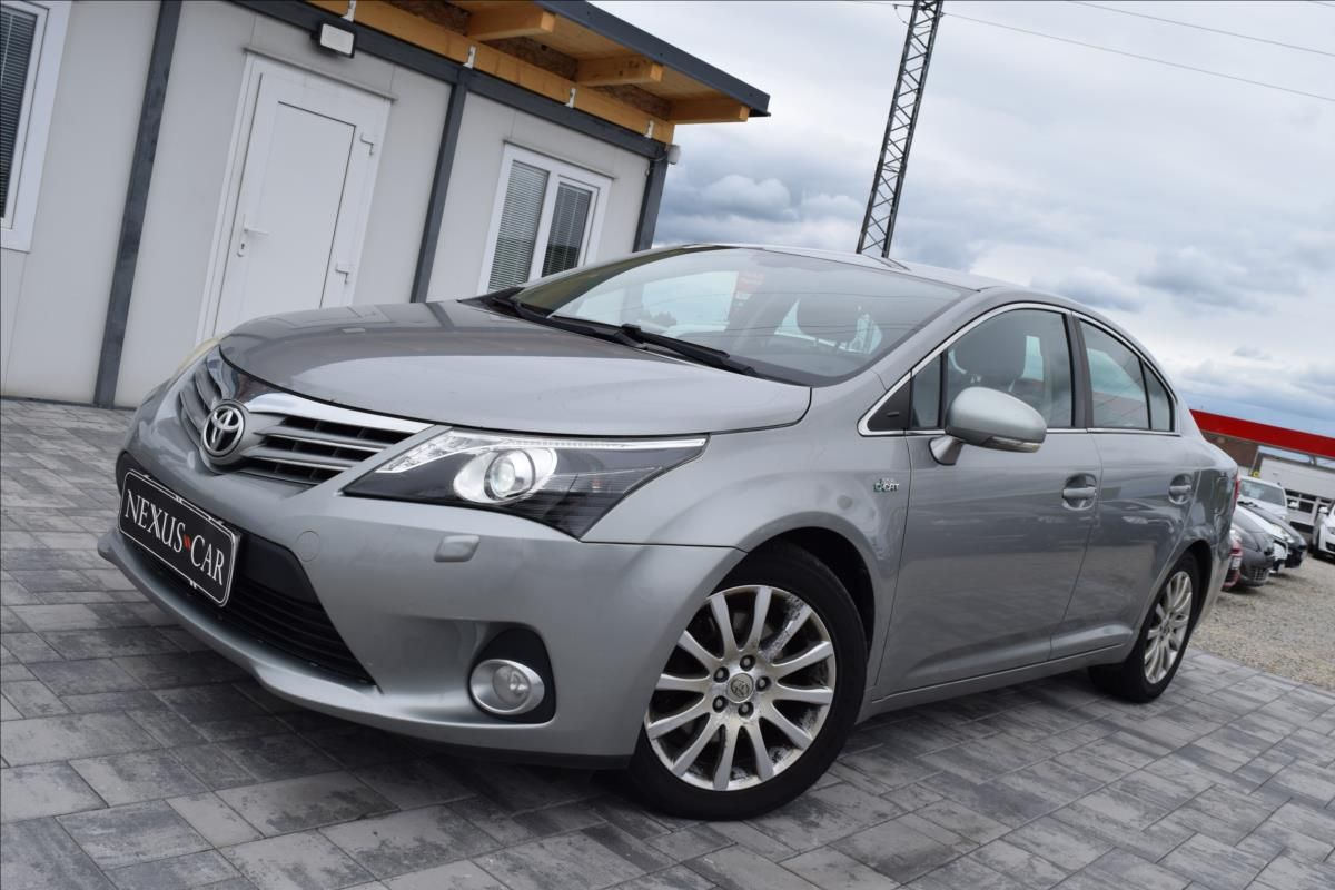 Toyota Avensis, 2,2 D-CAT 130KW NOVÉ V CZ
