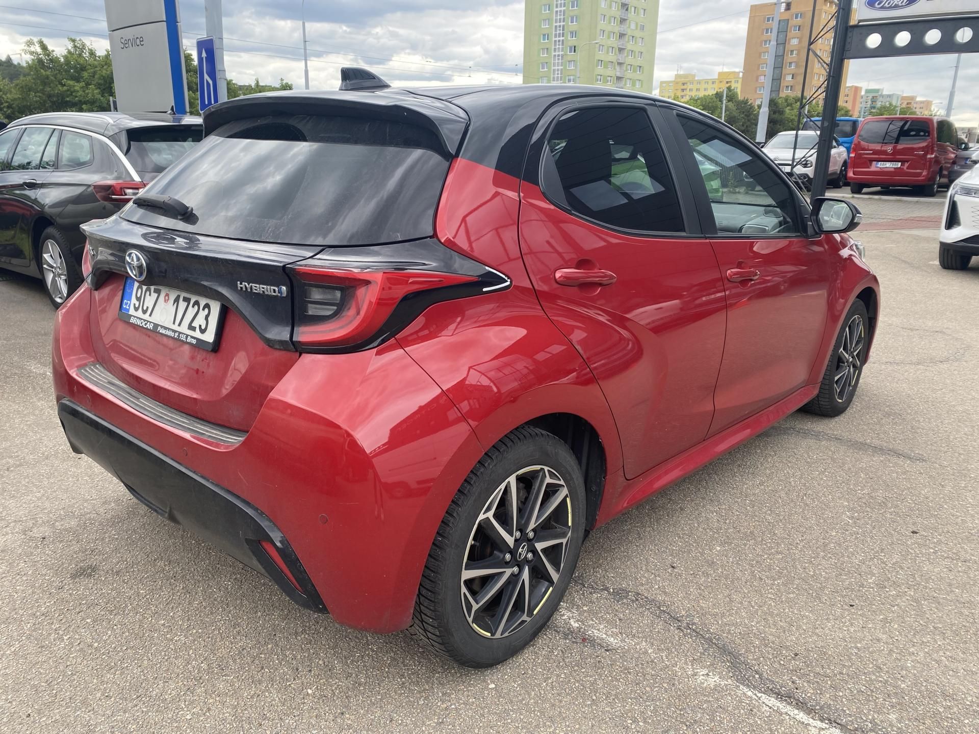 Toyota Yaris, 1.5HEV e-CVT Selection Style - fotka 3