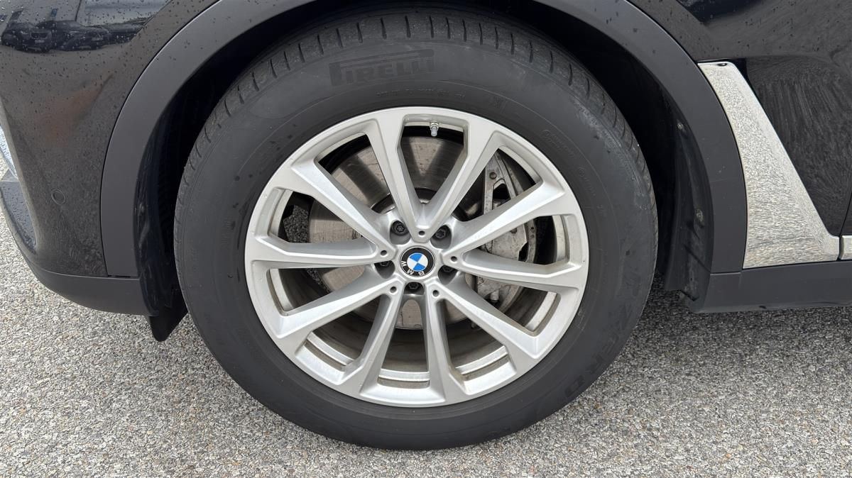 BMW X7, xDrive40i - fotka 4