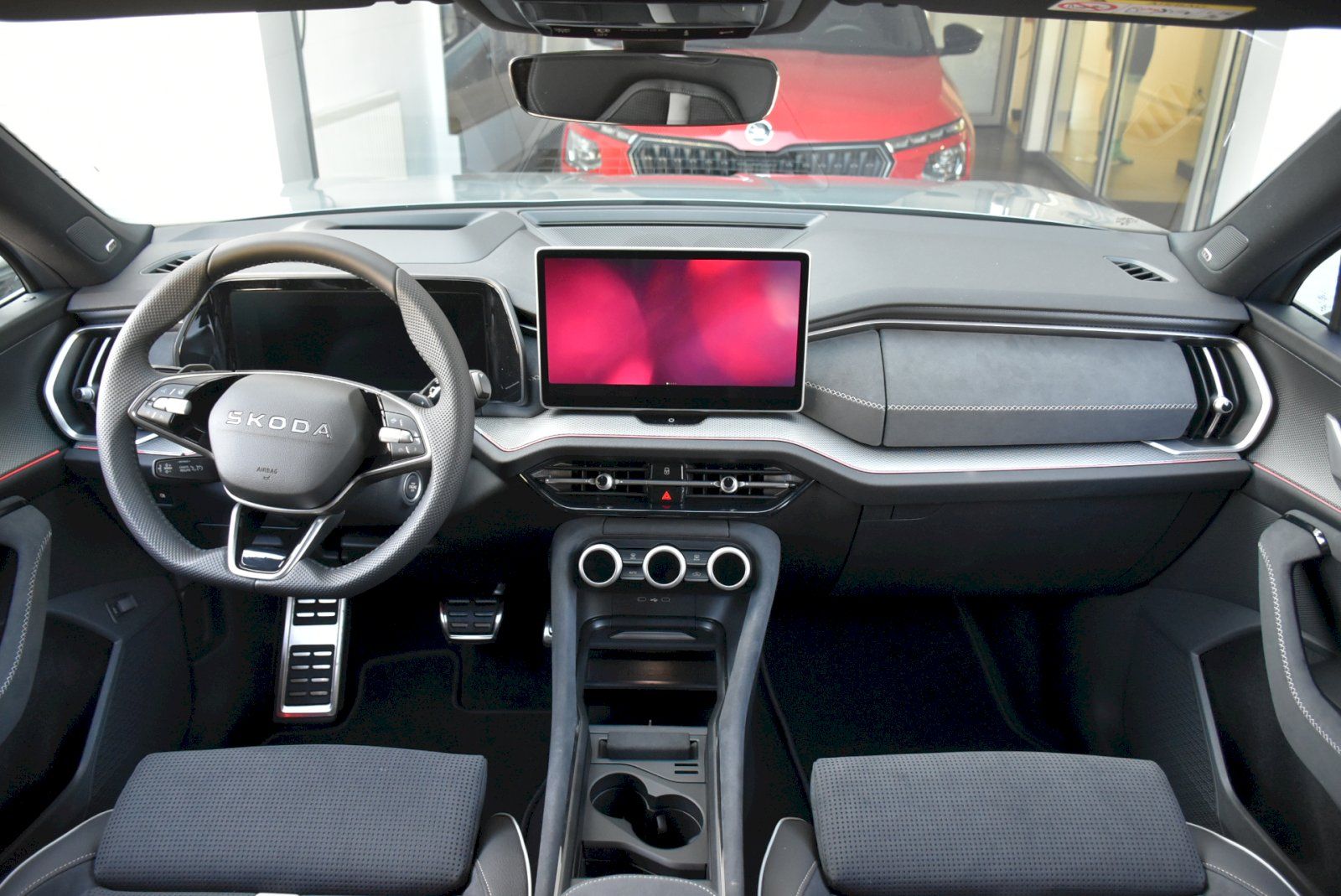 Škoda Kodiaq, Sportline 2,0 TDI 7-stup. auto - fotka 5