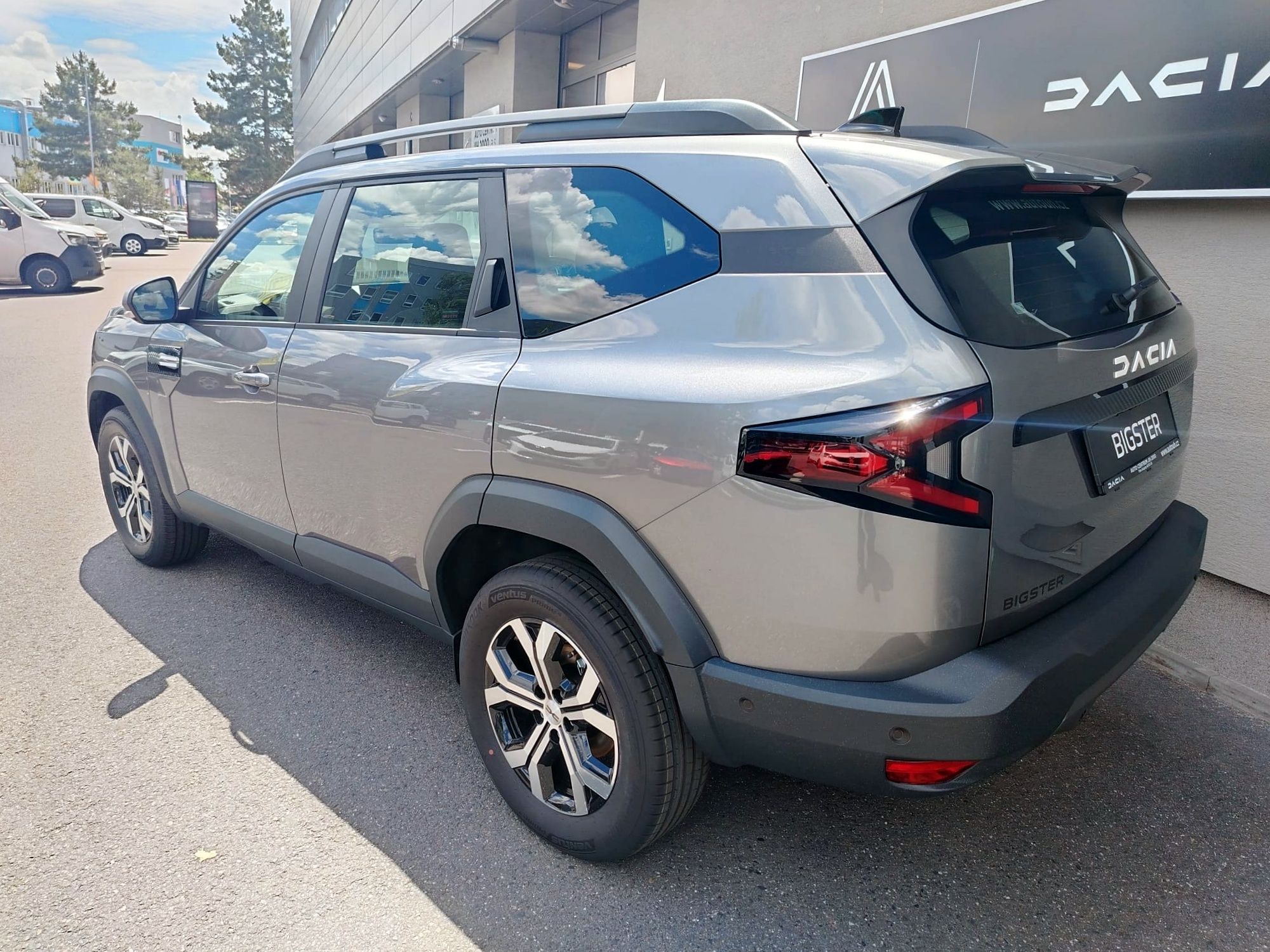 Dacia Bigster, Expression Hybrid 155 (automat - fotka 3