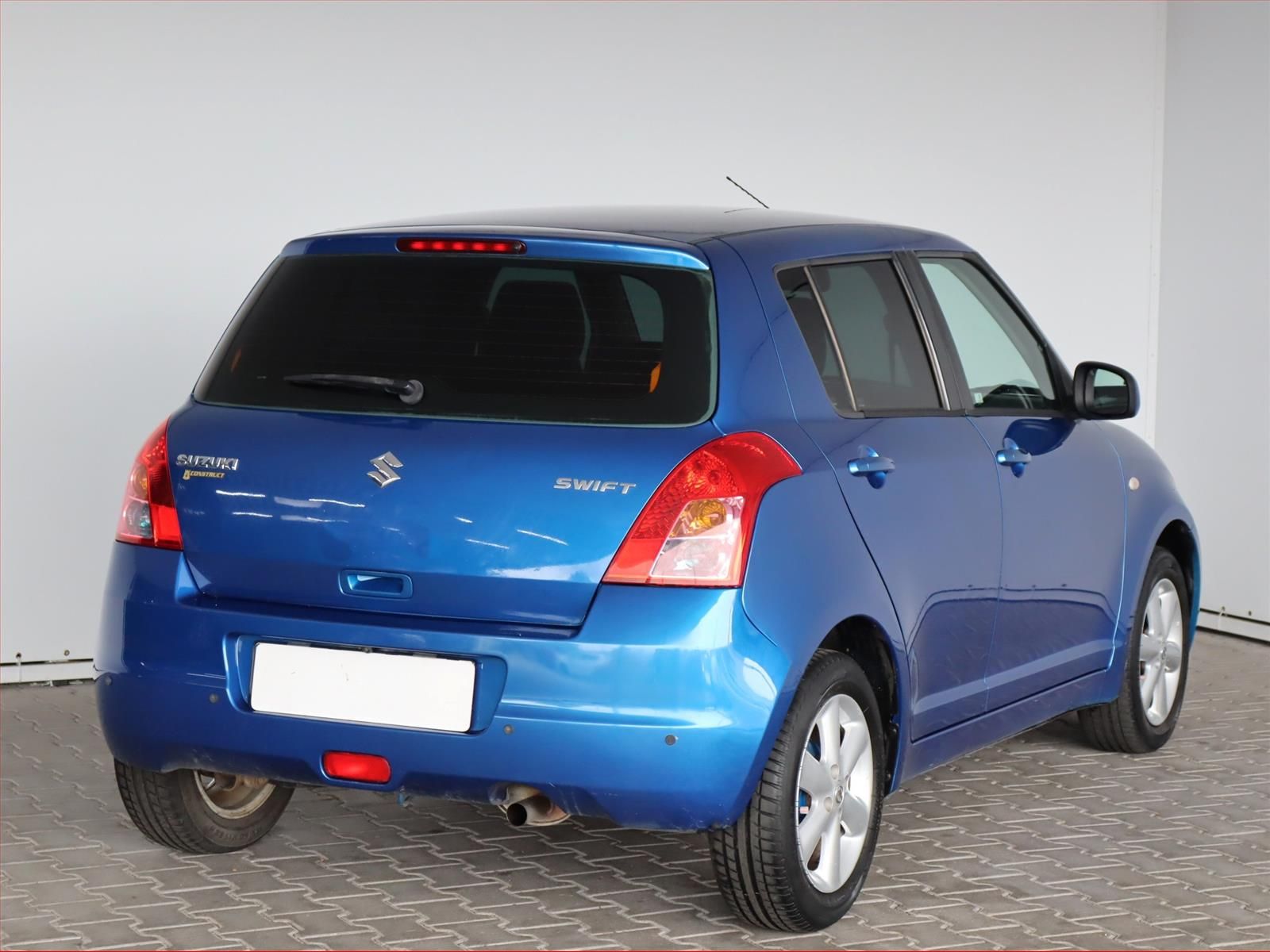 Suzuki Swift, 1.3 - fotka 5