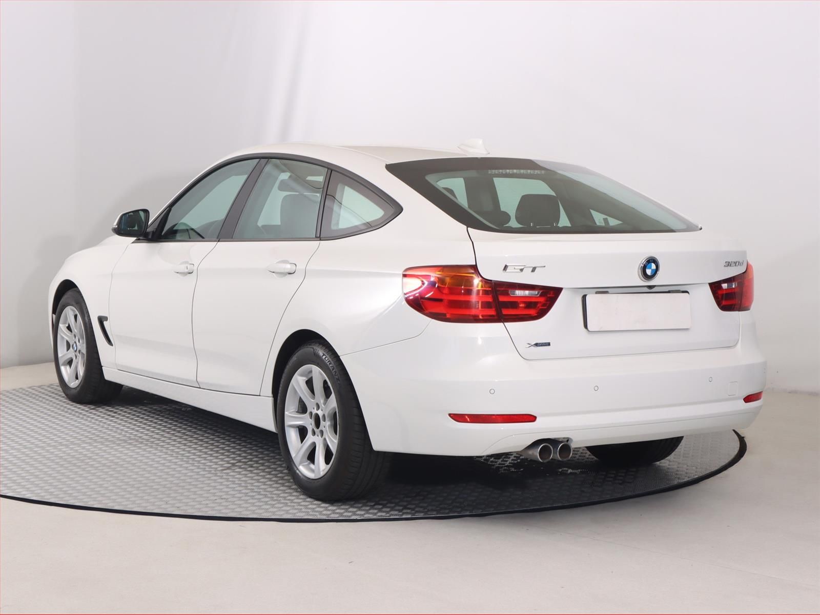 BMW Řada 3, 320d GT, Automat, Serv.kniha - fotka 4