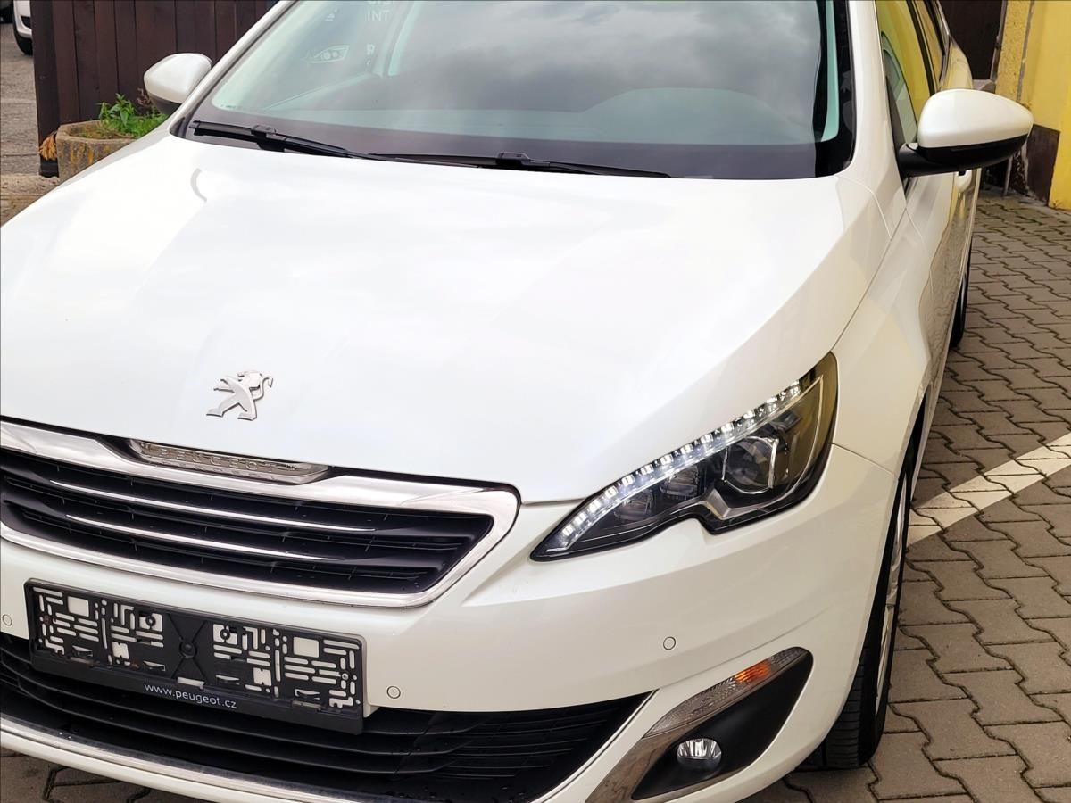 Peugeot 308, 1,6 bHDi SW CZ *SERV.KNÍŽKA* - fotka 3
