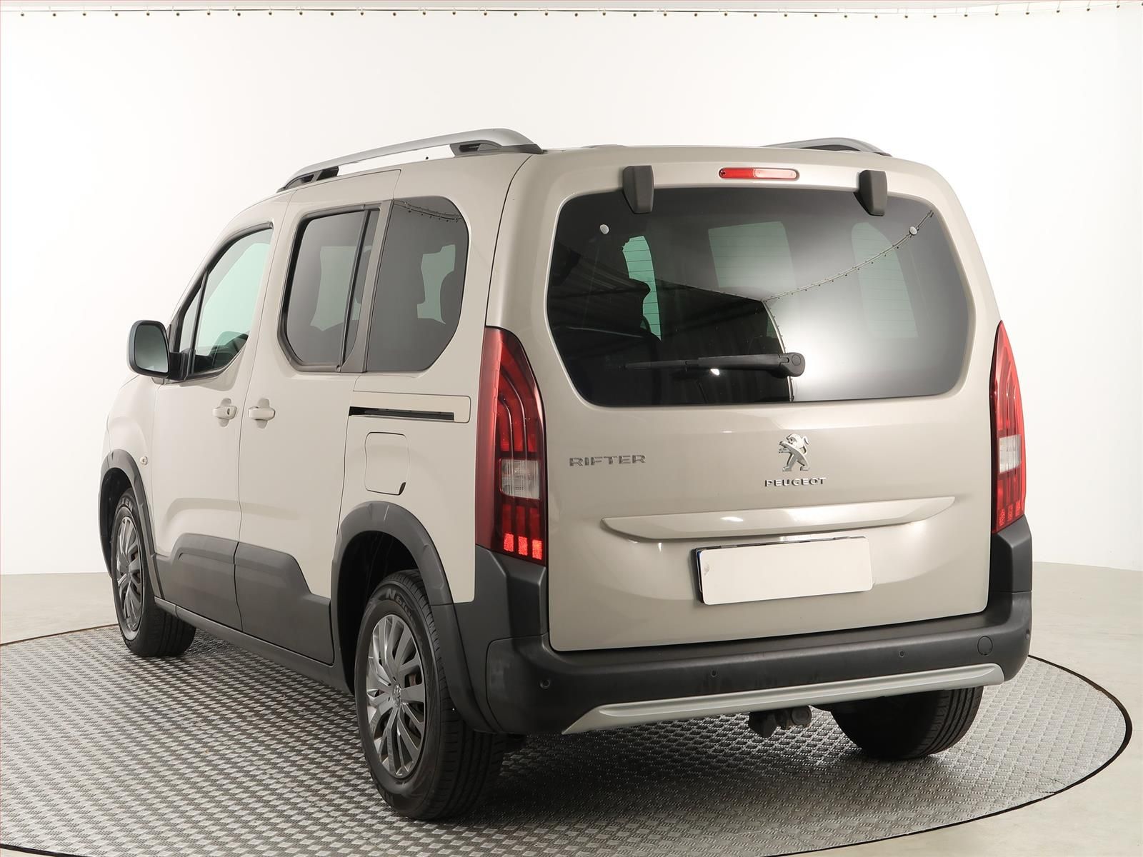 Peugeot Rifter, 1.2 PureTech, Allure, 5Míst - fotka 4