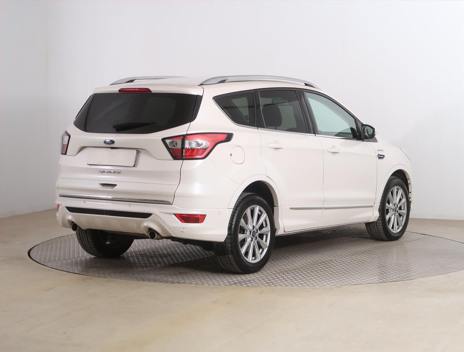 Ford Kuga, 2.0 TDCi, Vignale, 4X4 - fotka 5