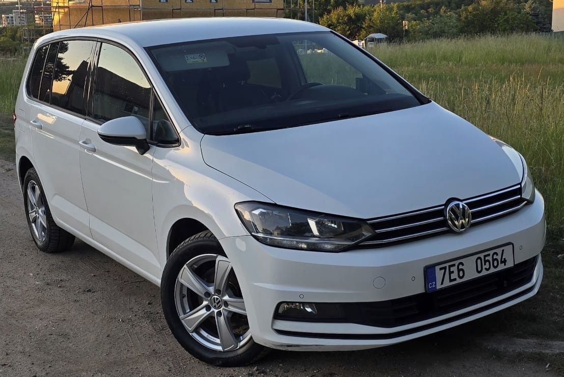 Volkswagen Touran, 2.0 - fotka 4