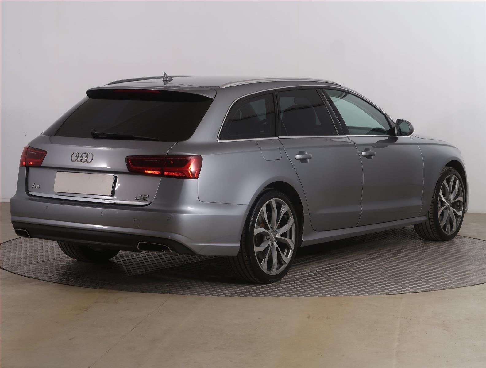 Audi A6, 3.0 TDI, 4X4, Automat - fotka 5