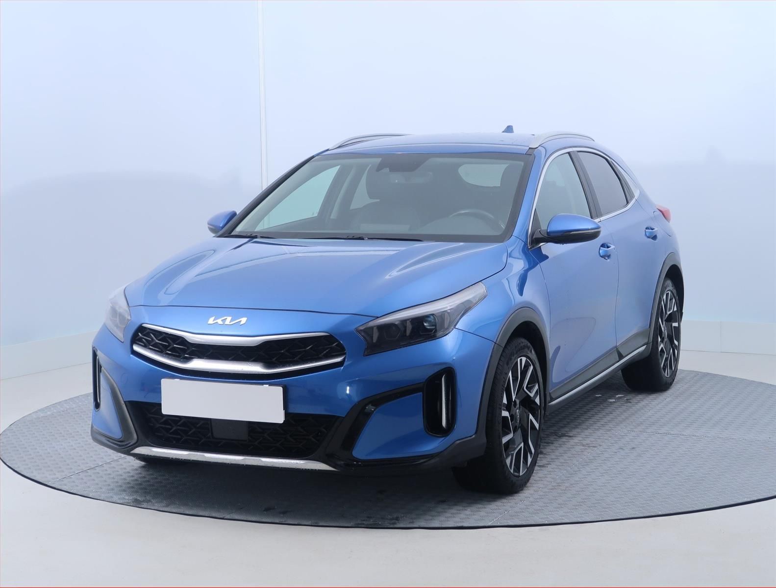 Kia XCee´d, 1.5 T-GDI, Záruka, ČR,1.maj - fotka 2