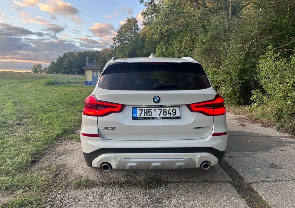 BMW X3, 30i xDrive, HeadUp, kamera - fotka 4