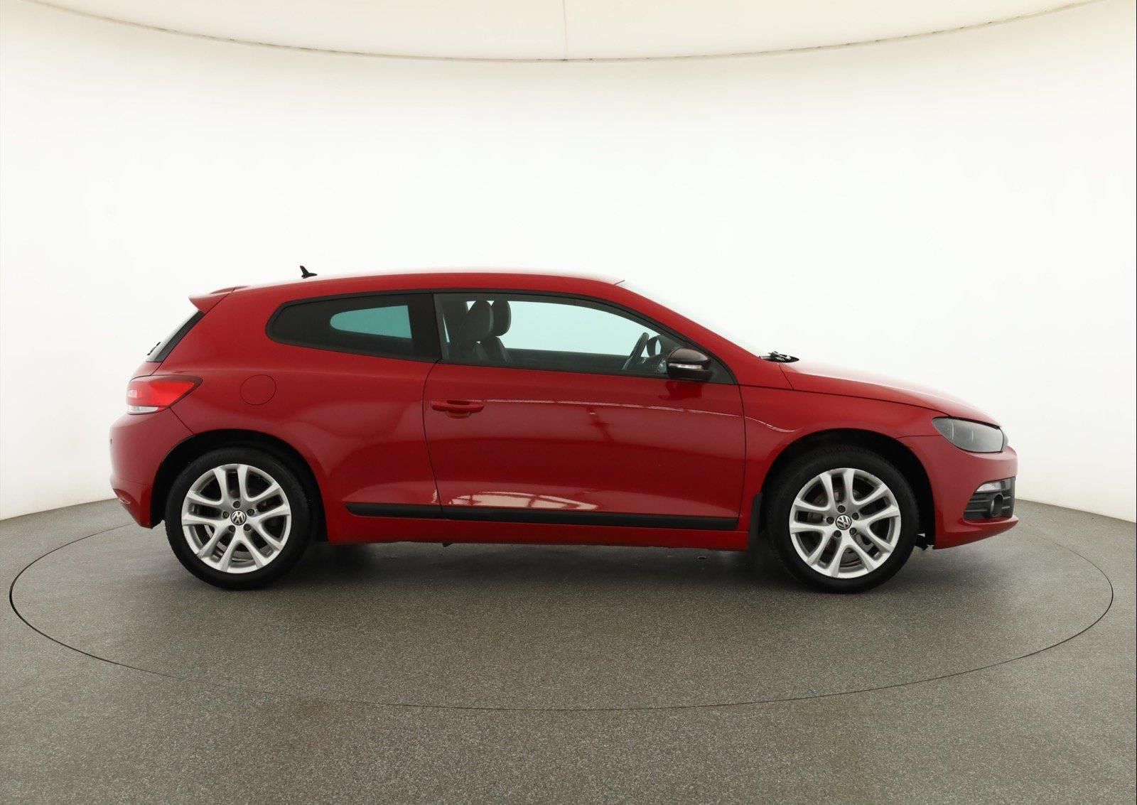 Volkswagen Scirocco, 1.4 TSI, Serv.kniha - fotka 6