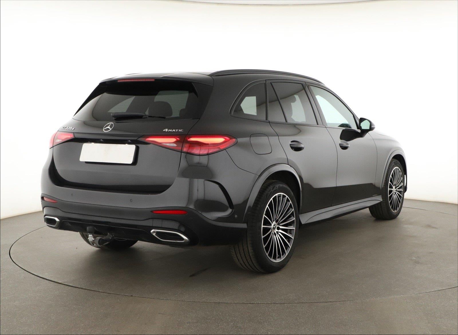 Mercedes-Benz GLC, 220 d 4MATIC, AMG Line - fotka 5