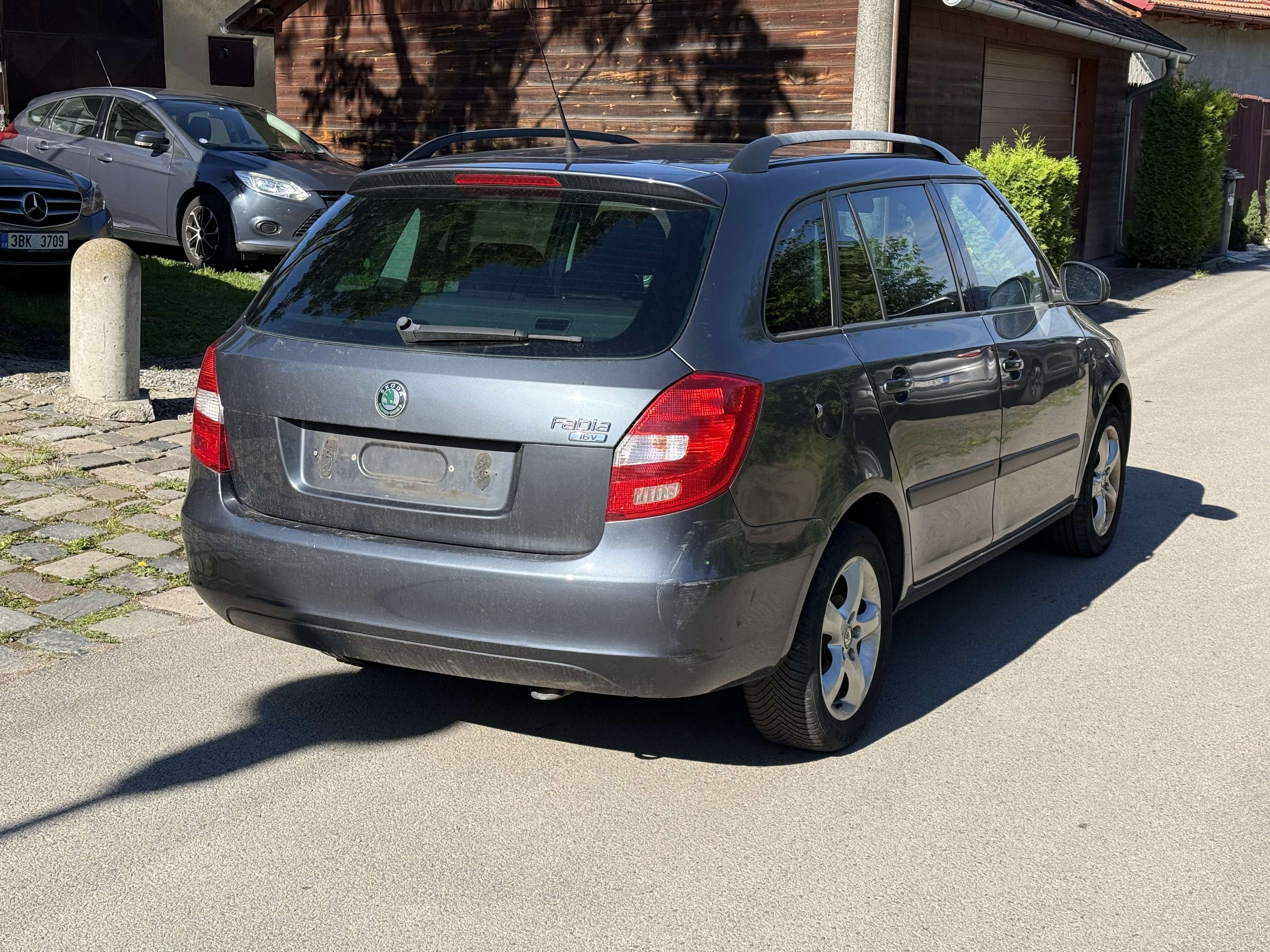 Škoda Fabia, 1.4 16V Sport - fotka 3