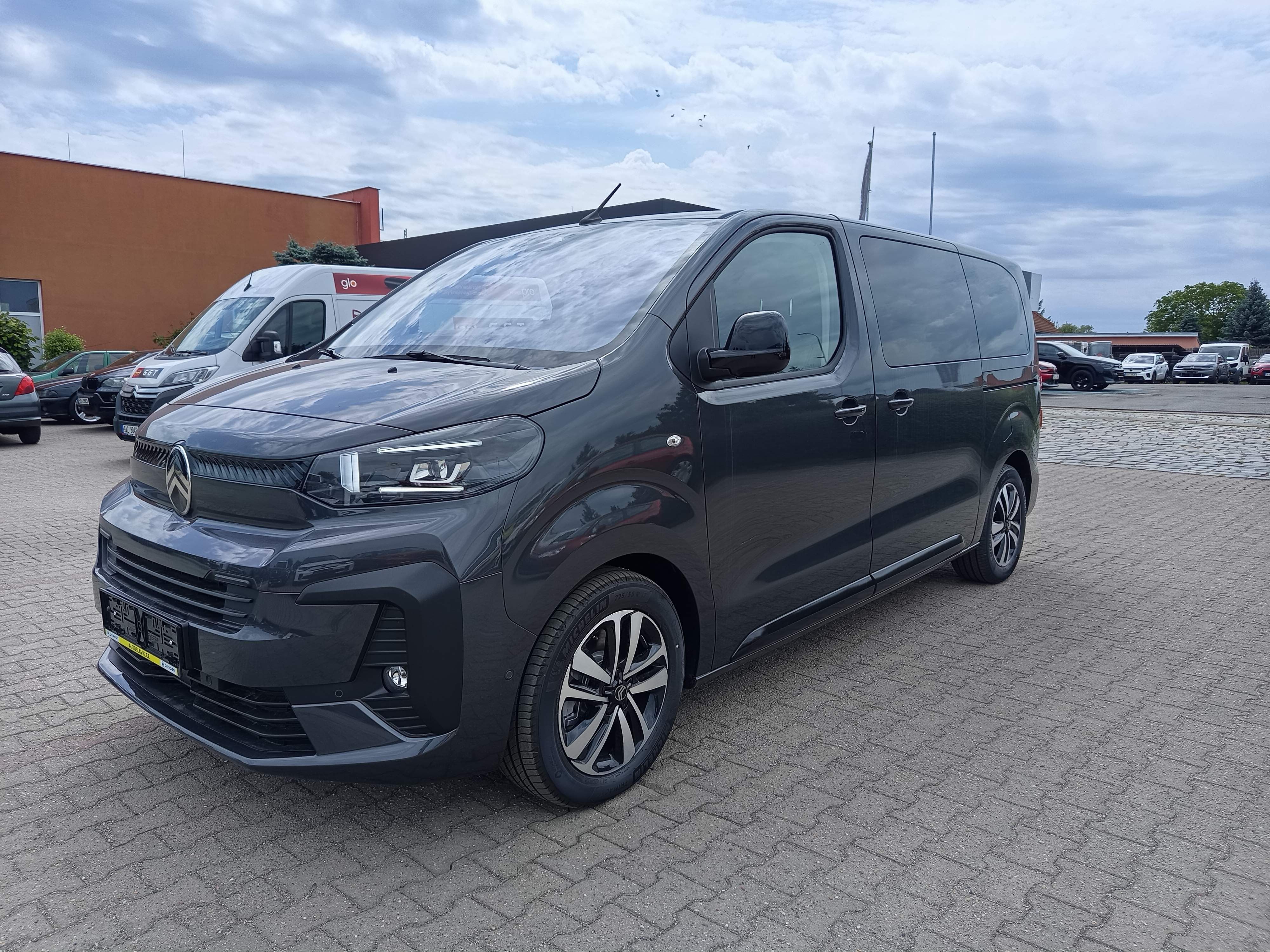 Citroën SpaceTourer, Shine M 2.2Hdi EAT8 180k