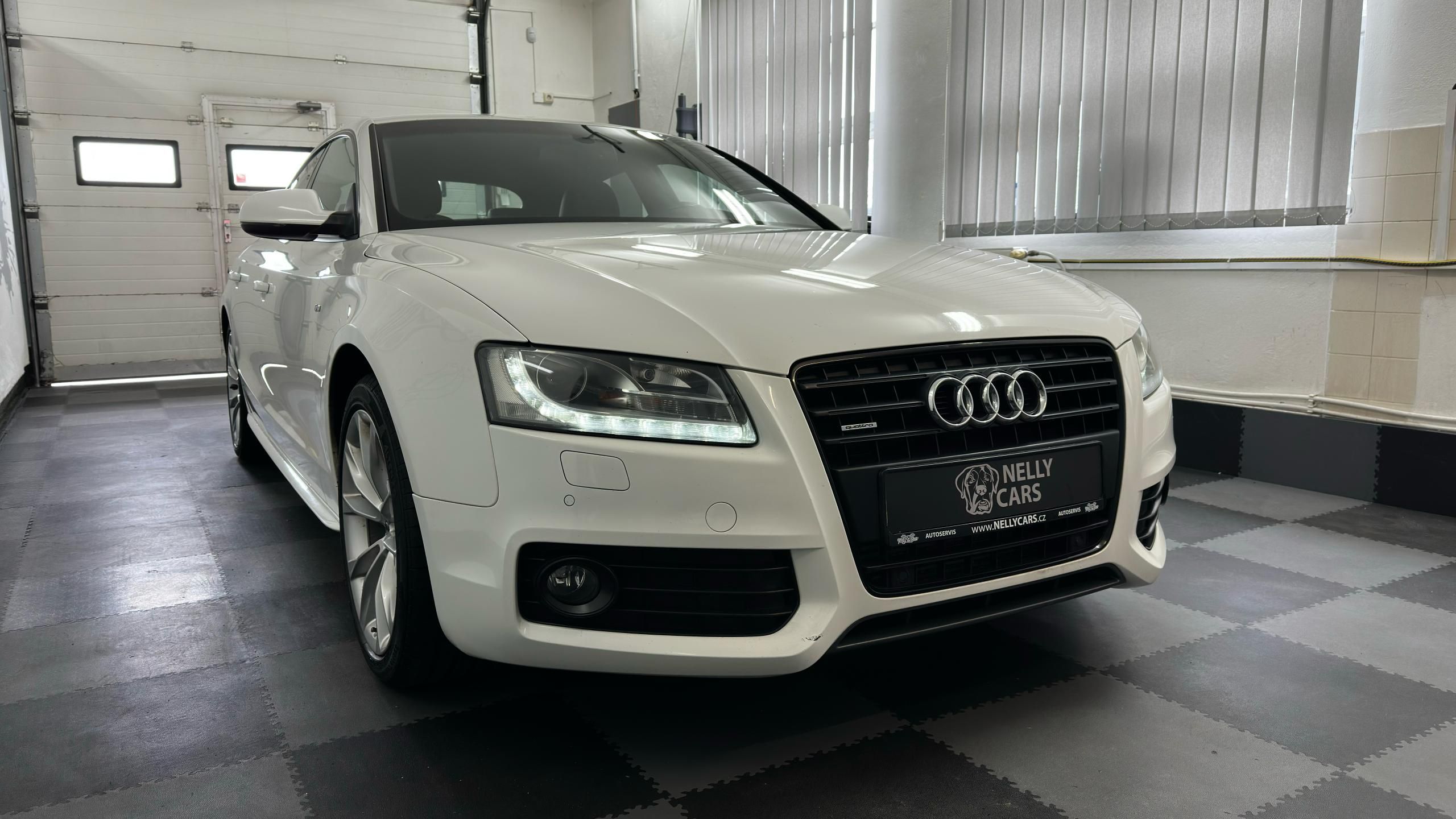 Audi A5, QUATTRO / 2 SADY GUM