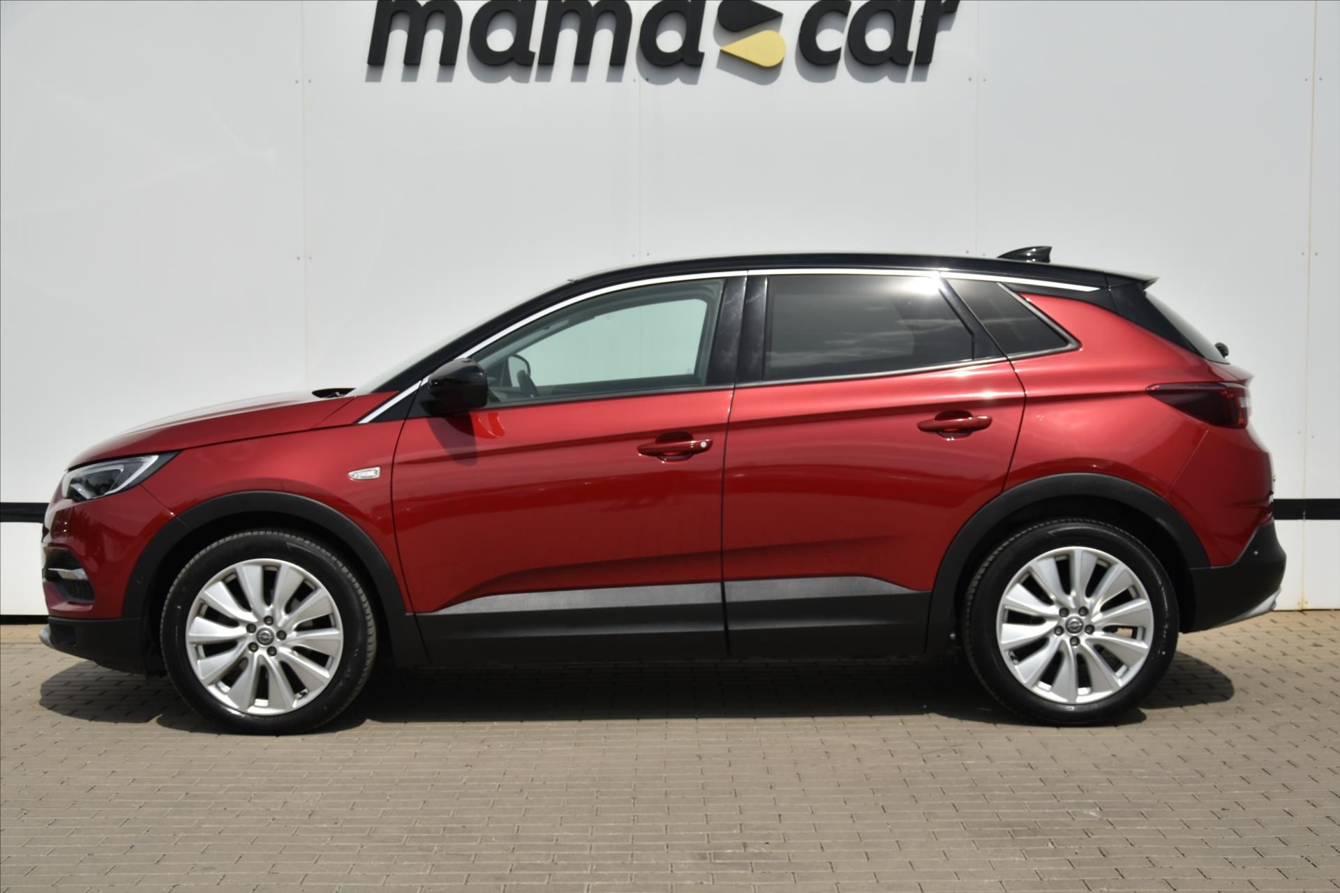 Opel Grandland, 1.5 CDTi 96kW ULTIMATE - fotka 4