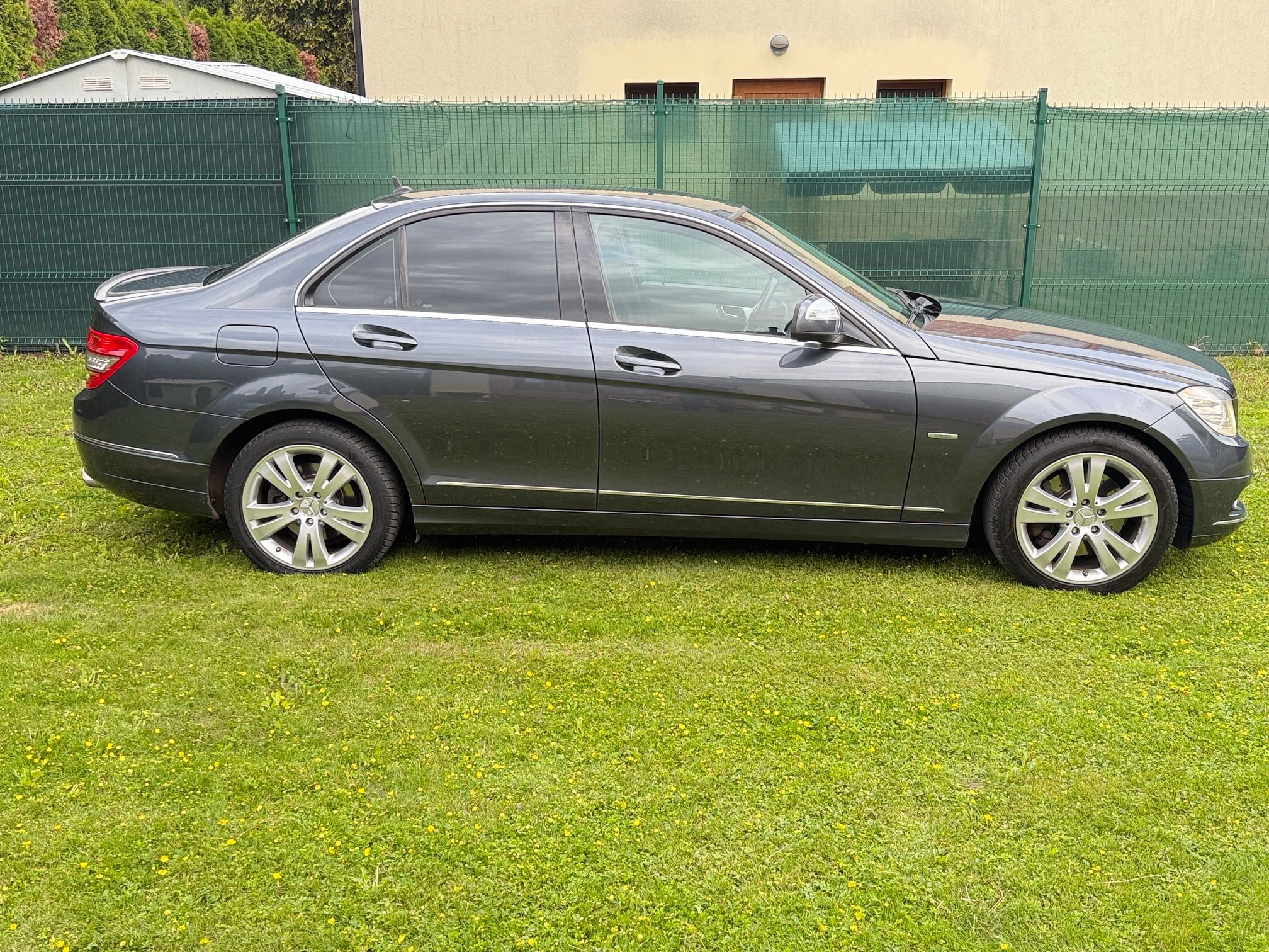 Mercedes-Benz Třídy C, 320 CDI AVANTGARDE - fotka 6