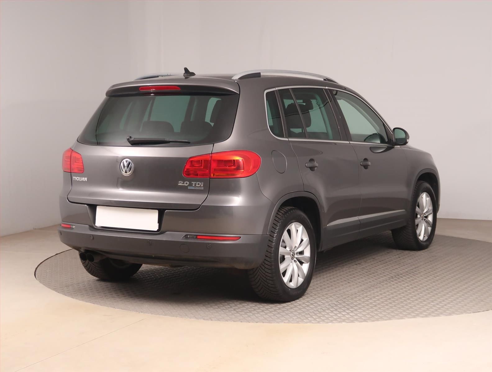 Volkswagen Tiguan, 2.0 TDI, Kůže, Navi - fotka 5