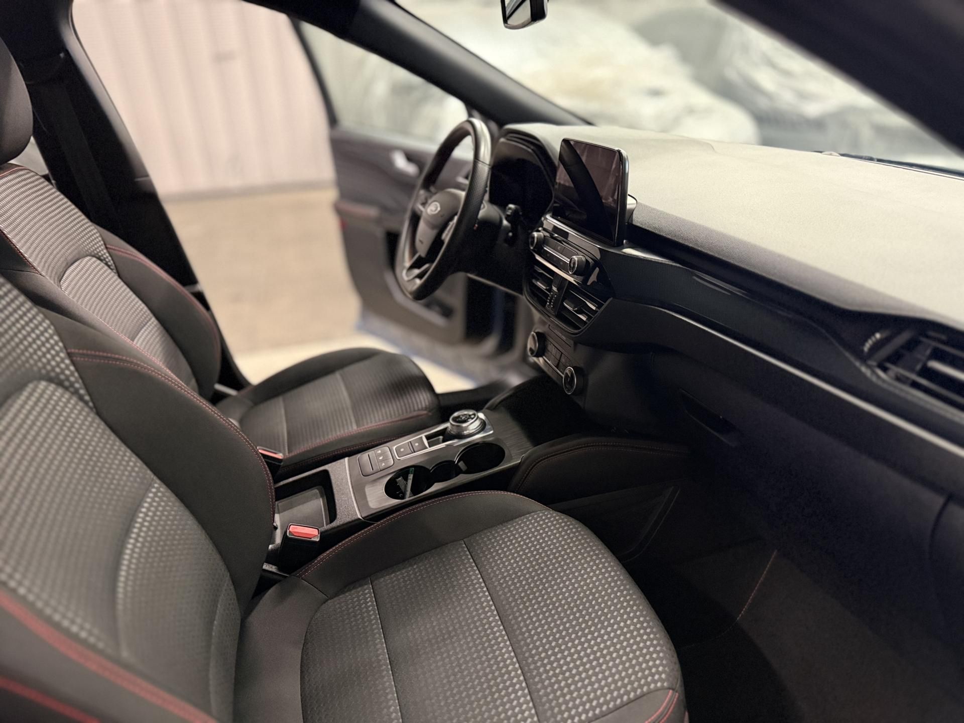 Ford Kuga, 2.5,HYBRID,ST-LINE,E85!! - fotka 3