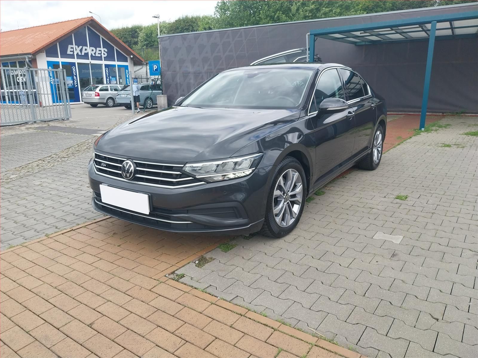 Volkswagen Passat, 1.5 TSI, Business, Serv.kniha - fotka 2
