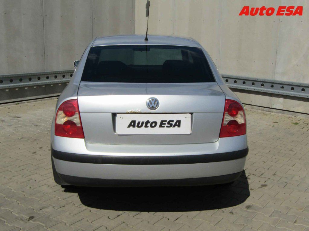 Volkswagen Passat, 1.6 i - fotka 5