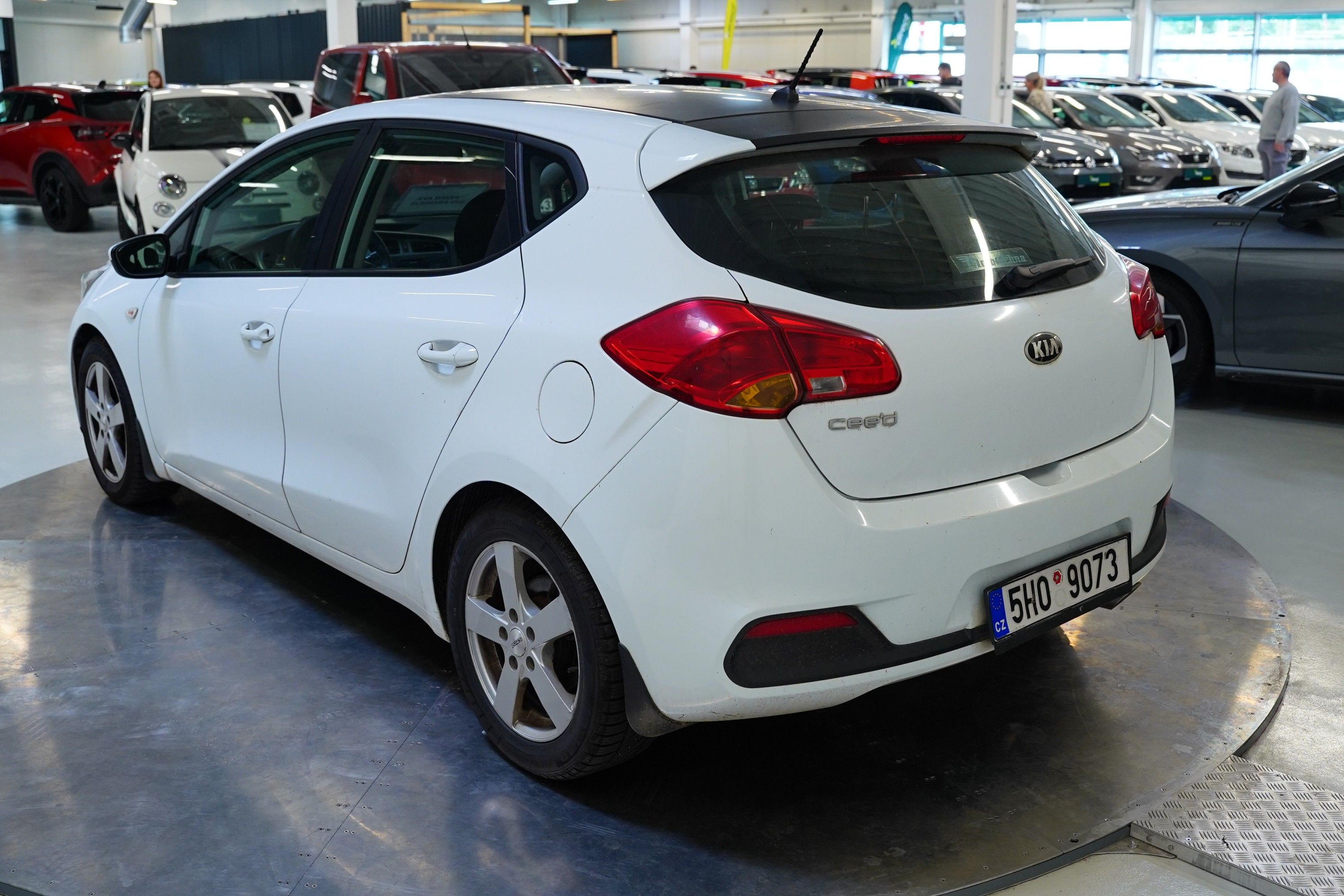 Kia Cee´d, 1.4 CVVT 73 kW - fotka 2