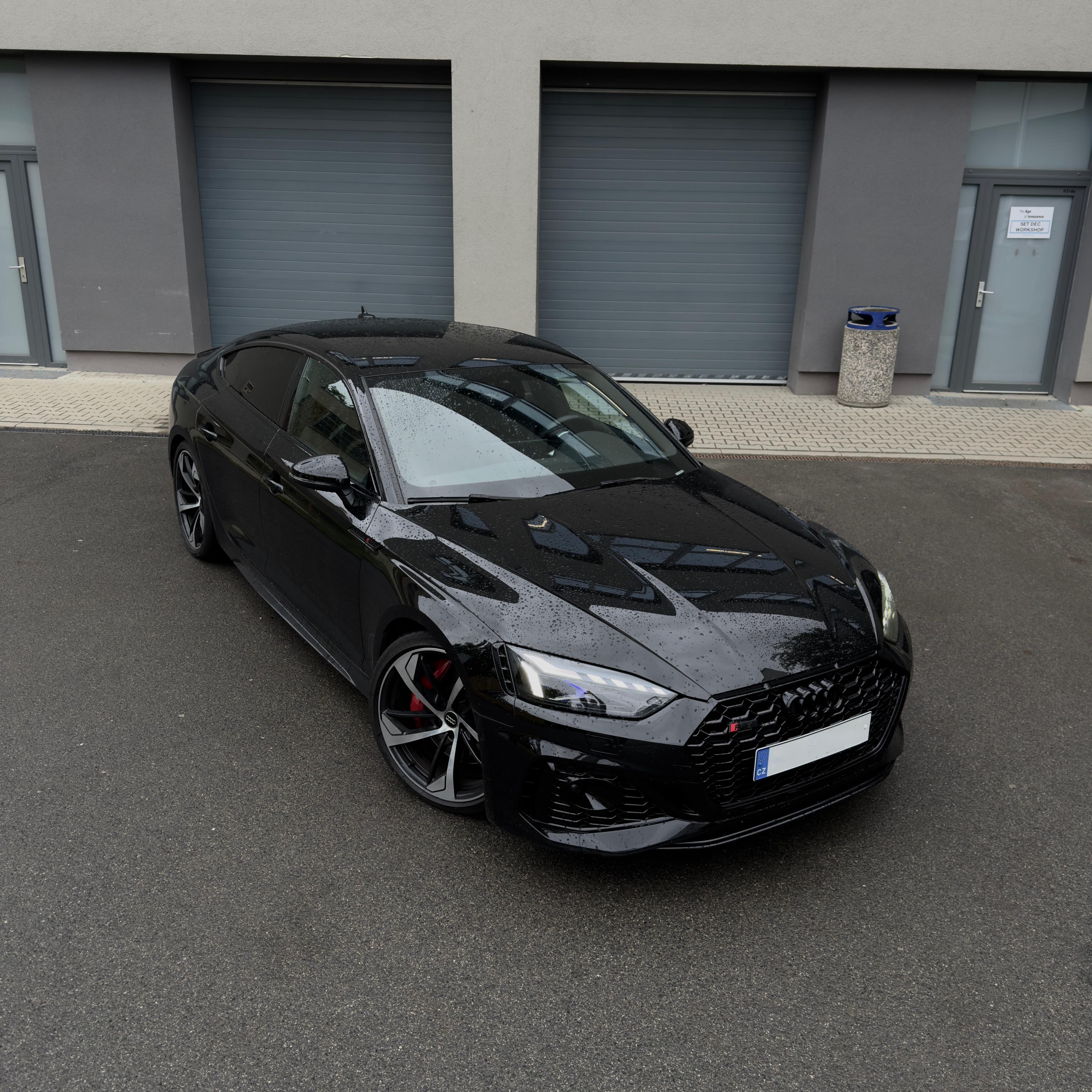 Audi RS5, Sportback FACELIFT - ZÁRUKA - fotka 2