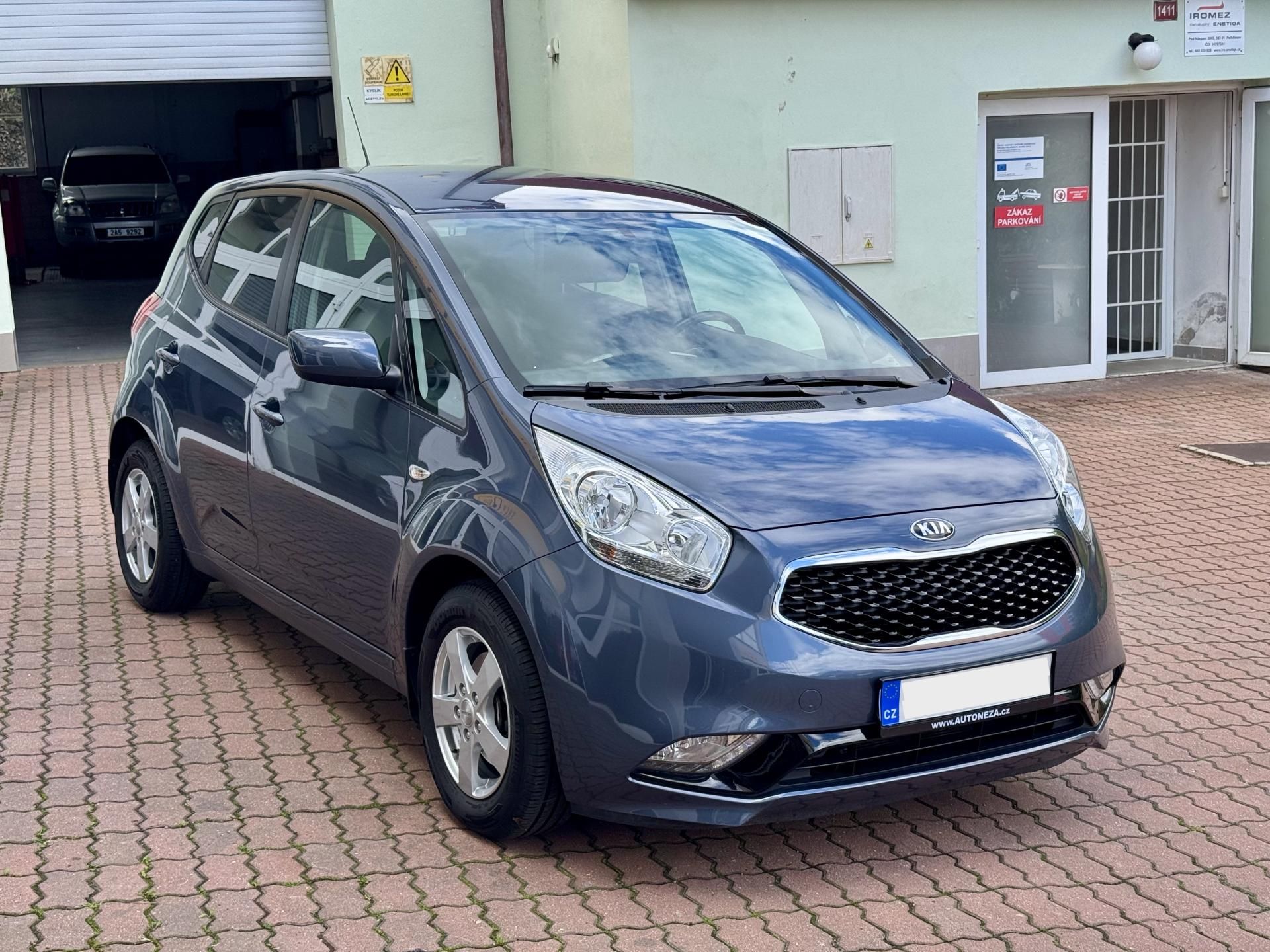 Kia Venga, 1.6 automat, ČR, 1. maj - fotka 4