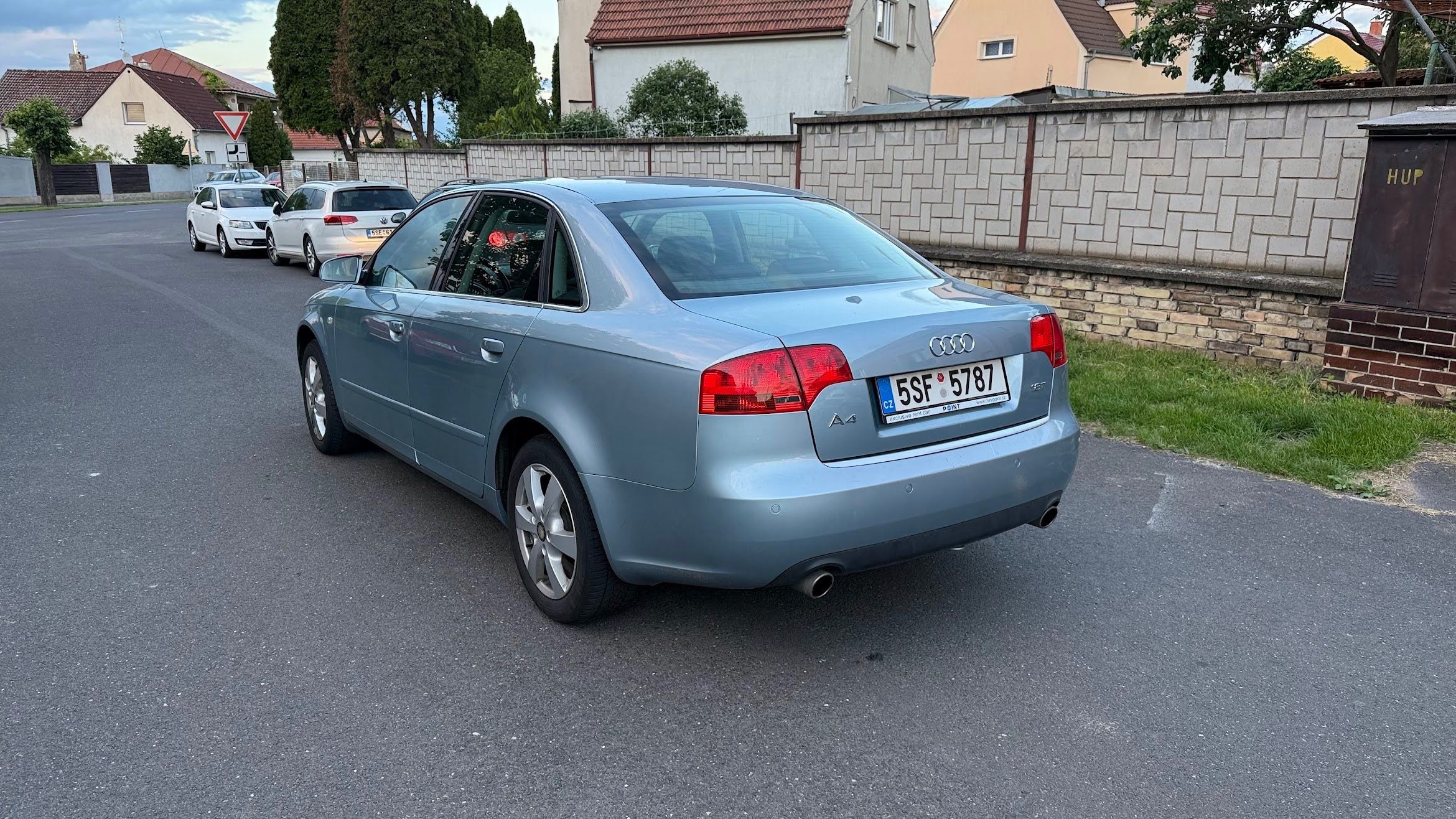 Audi A4 - fotka 6