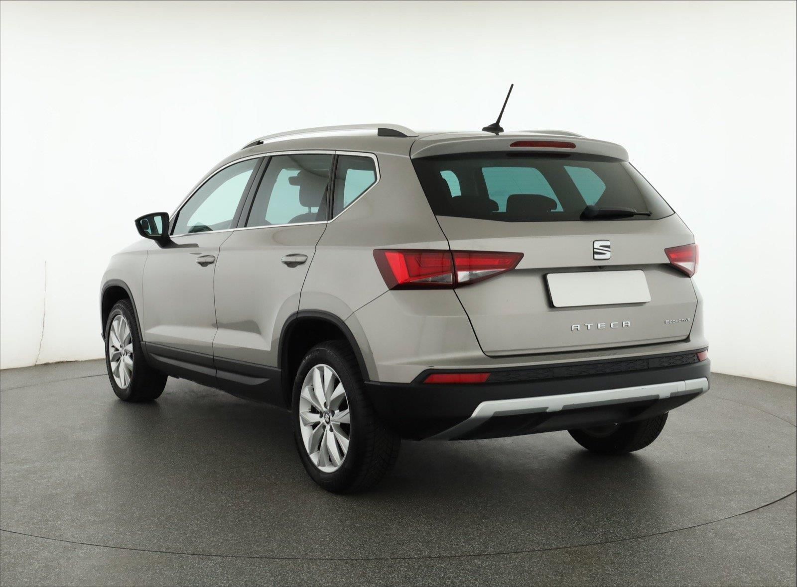 Seat Ateca, 1.6 TDI, Navi - fotka 4