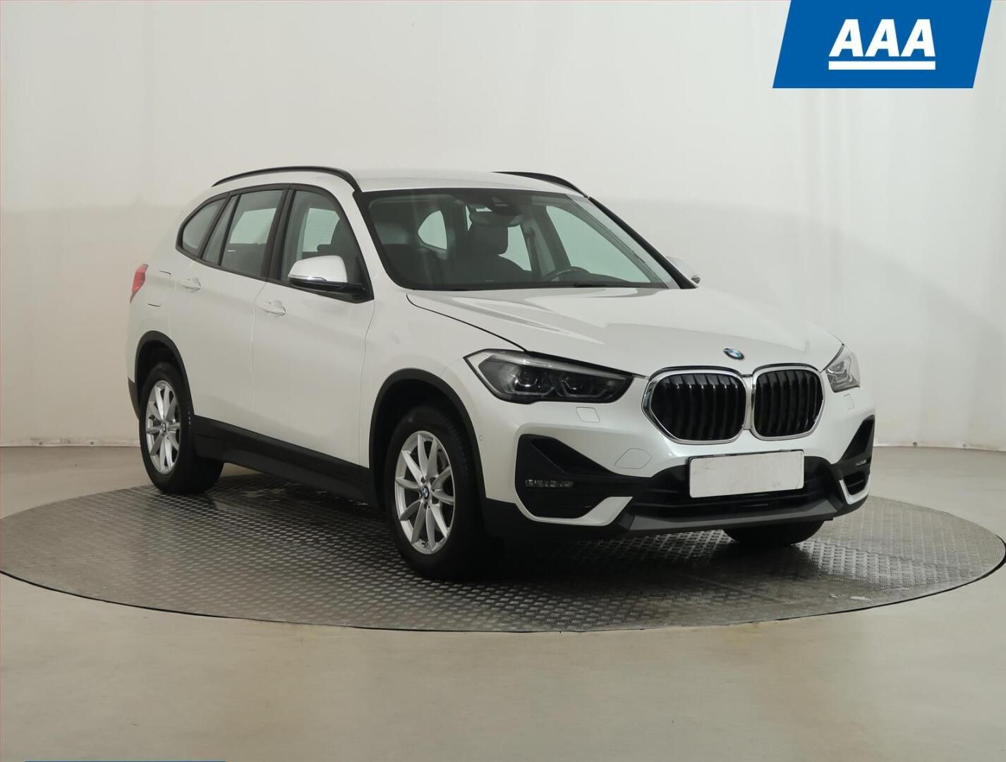 BMW X1, sDrive18i, Automat, Serv.kniha