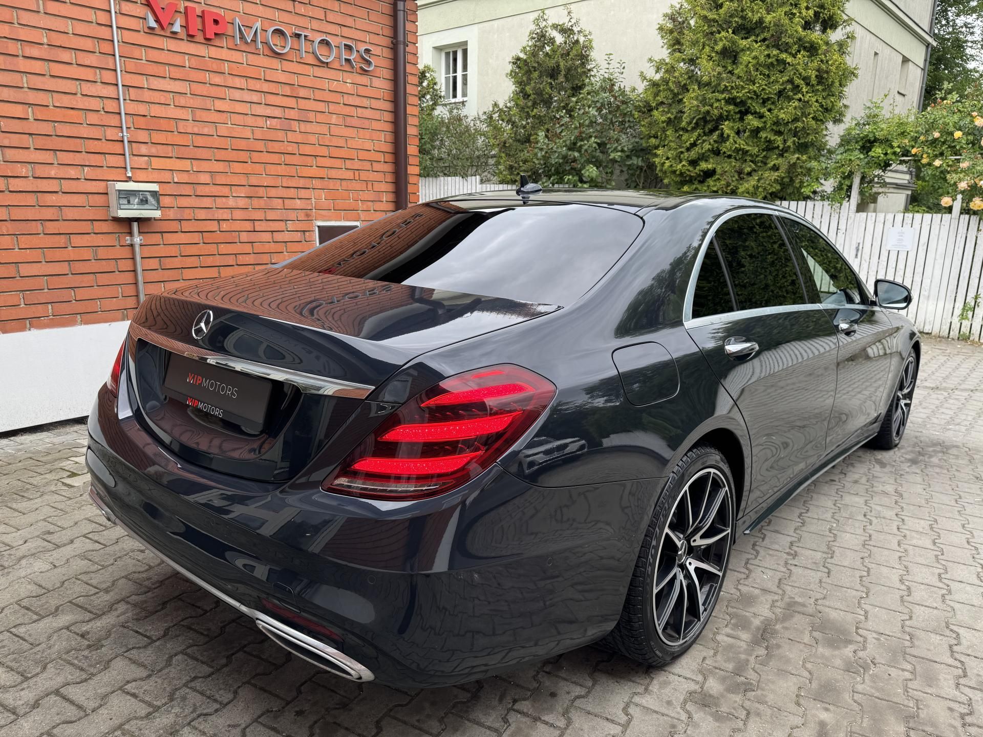 Mercedes-Benz Třídy S, S400d-L-4M-AMG-R20-BURM-ČR - fotka 6