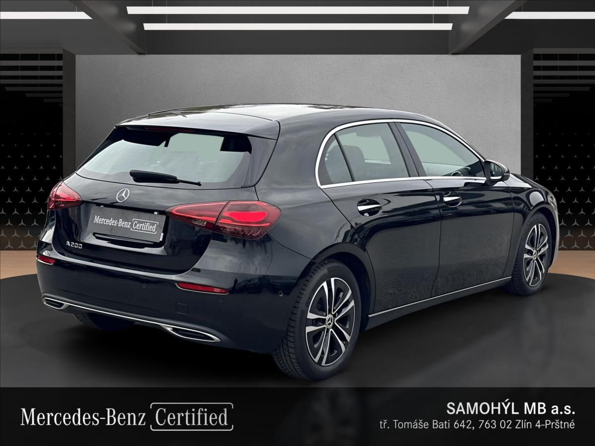 Mercedes-Benz Třídy A, 1,3 A 200 Progressive linie - fotka 5