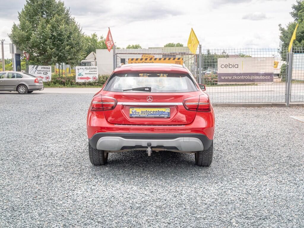 Mercedes-Benz CLA, 200D 100KW LED – PO SERVISU - fotka 6