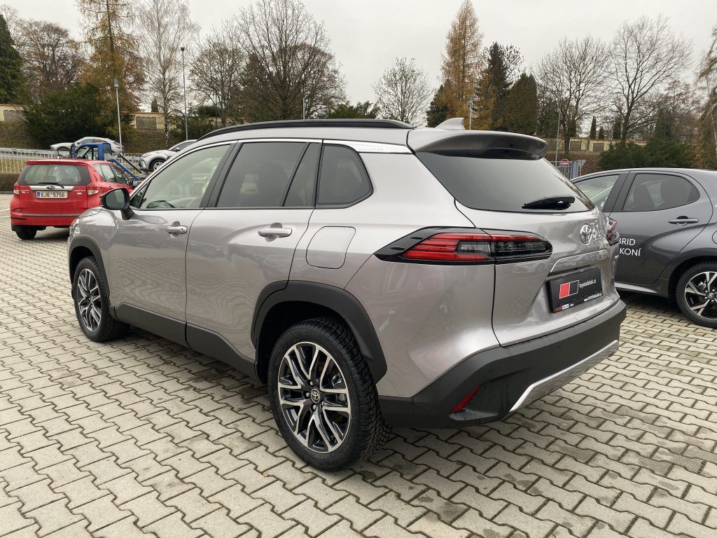 Toyota Corolla Cross, 1,8 Hybrid MC25 Style - fotka 4