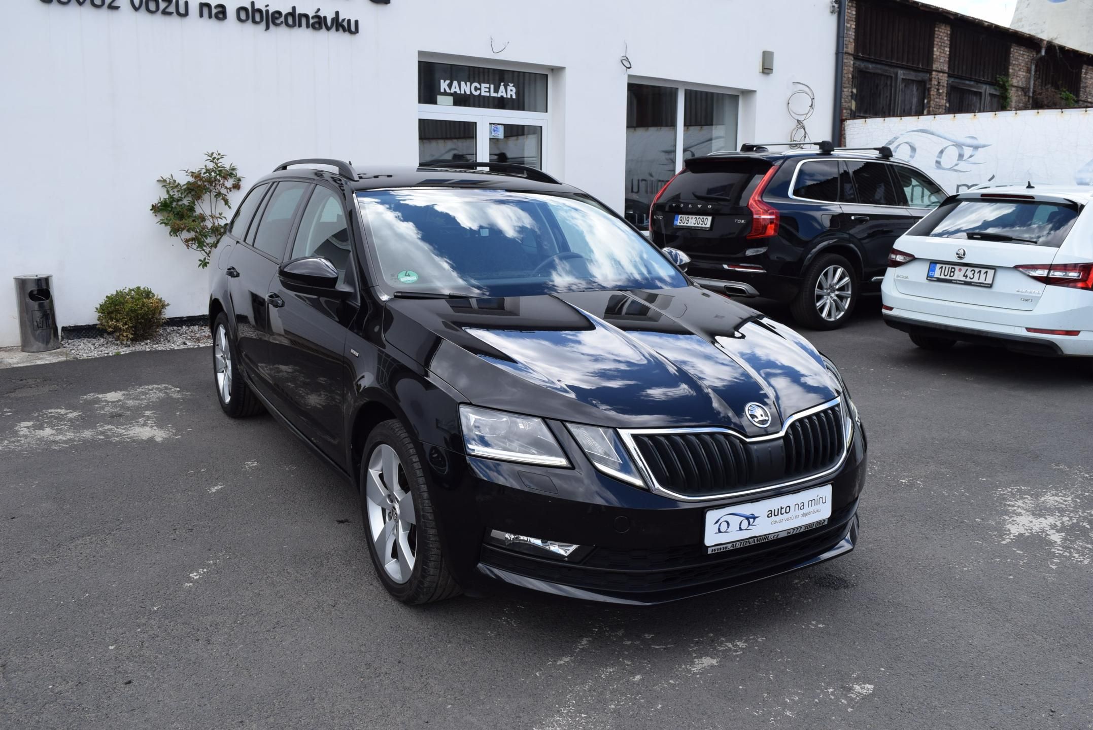 Škoda Octavia, 1.5TSI 110kw CLEVER LED TAŽNÉ - fotka 4
